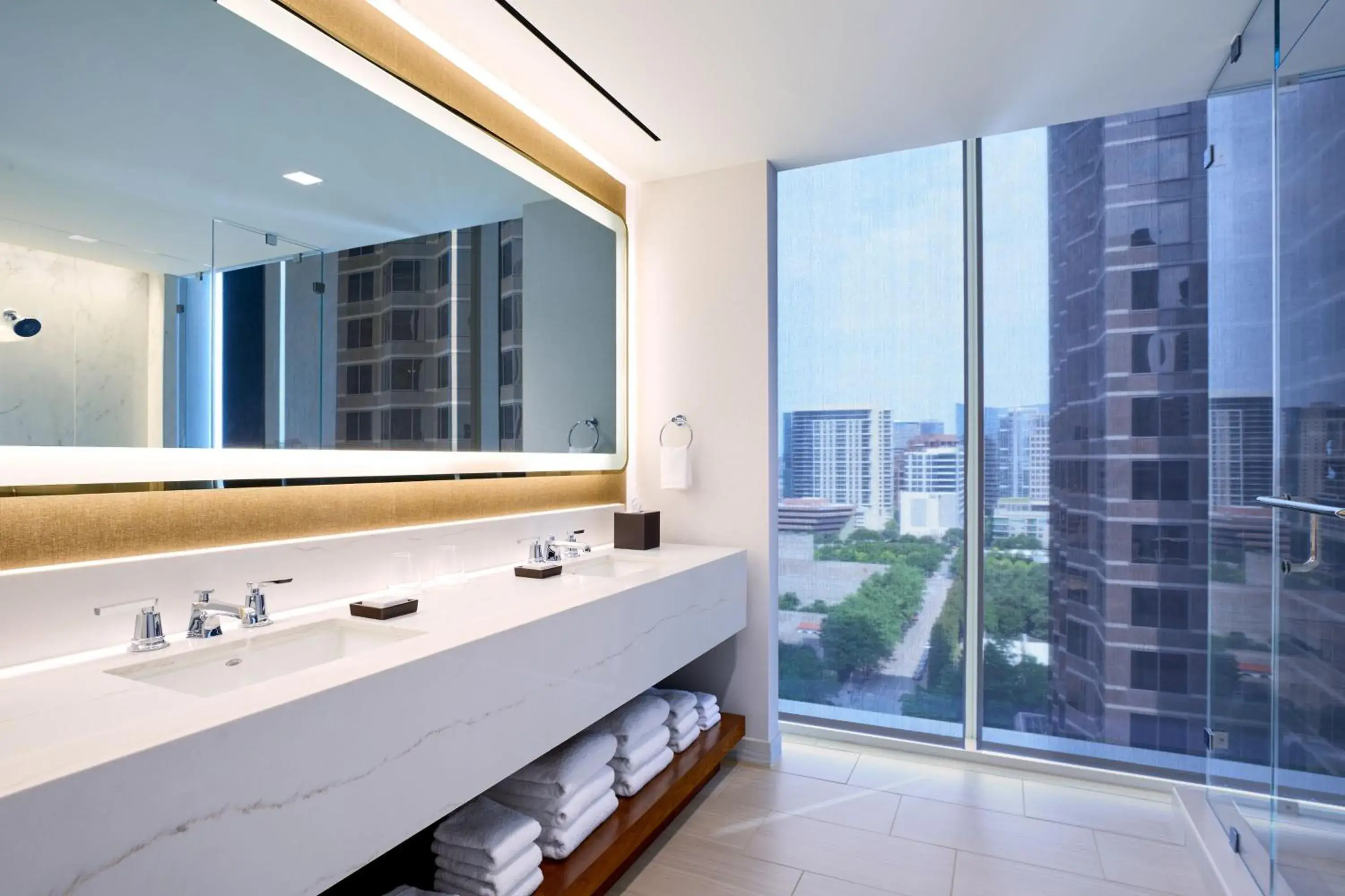 Bathroom in JW Marriott Dallas Arts District