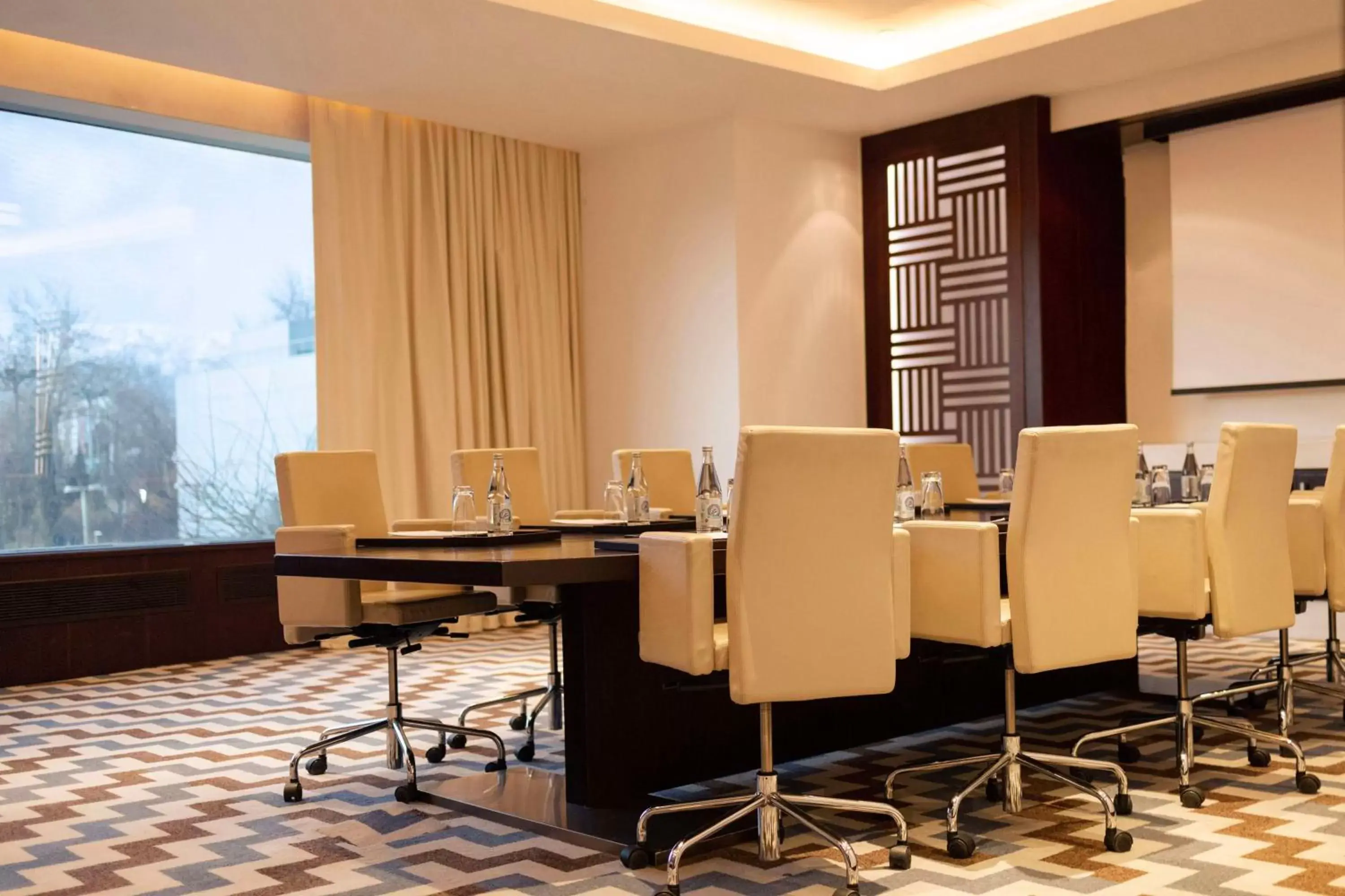 Meeting/conference room in Hyatt Regency Dushanbe