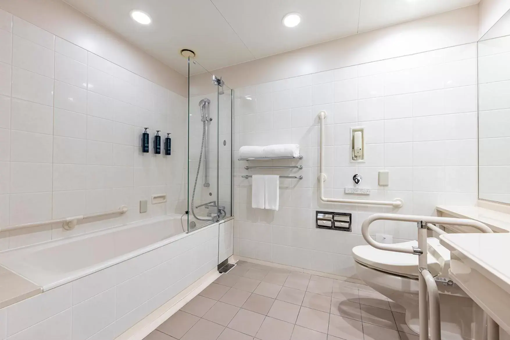 Bathroom in Hilton Odawara Resort & Spa