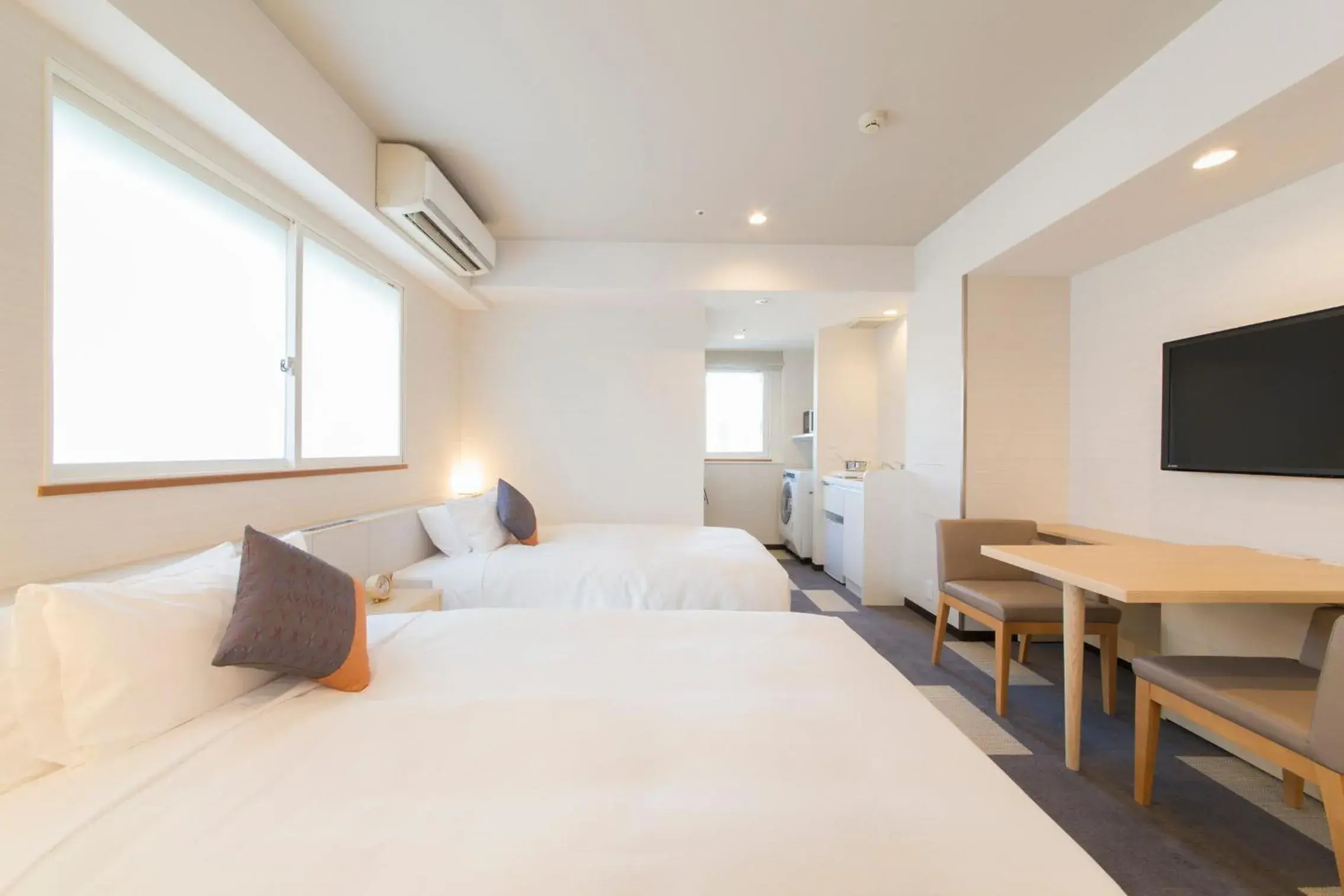 Photo of the whole room, Bed in Tokyu Stay Tsukiji