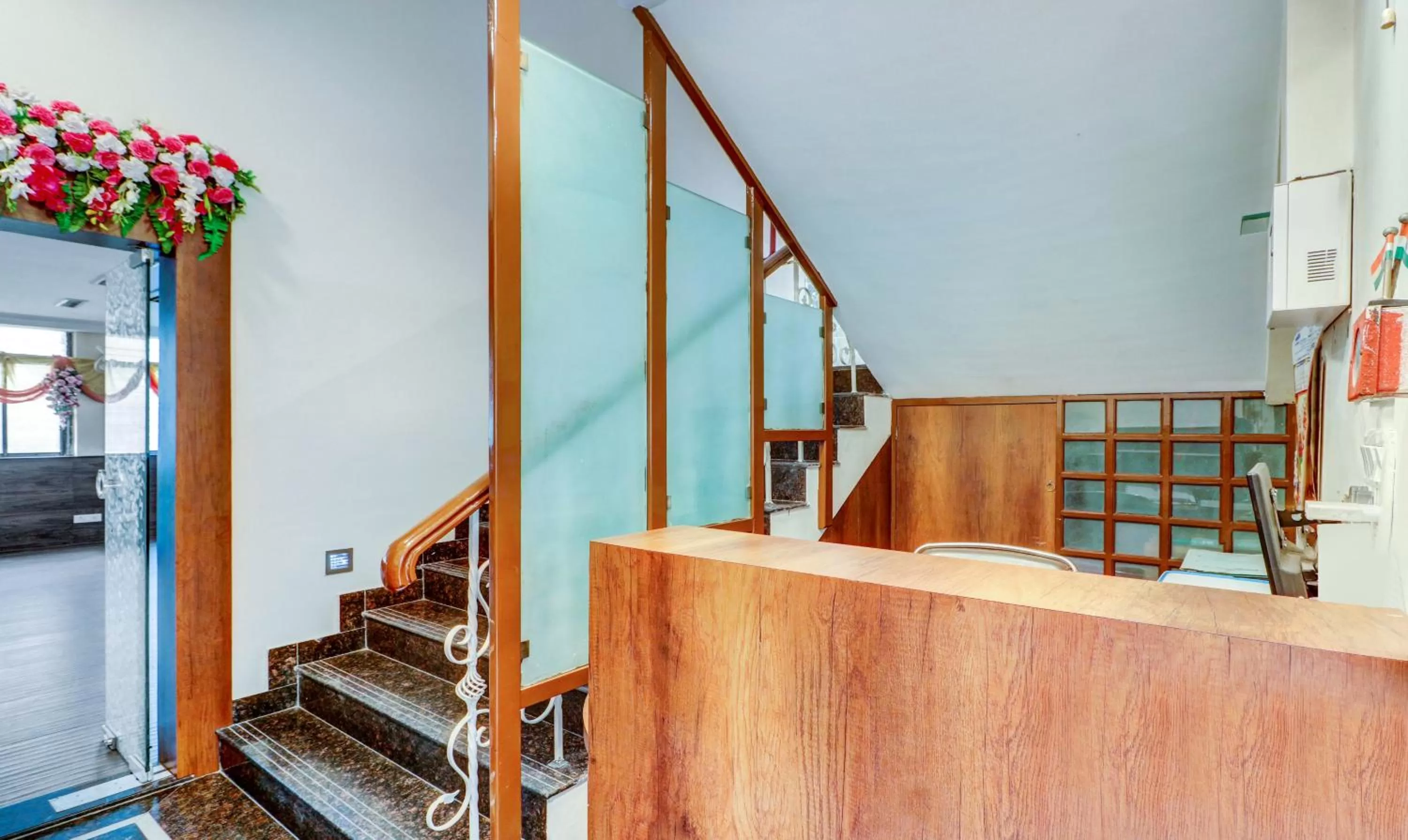 Lobby or reception in Treebo Sreema - 2 km From Salt Lake Sector V