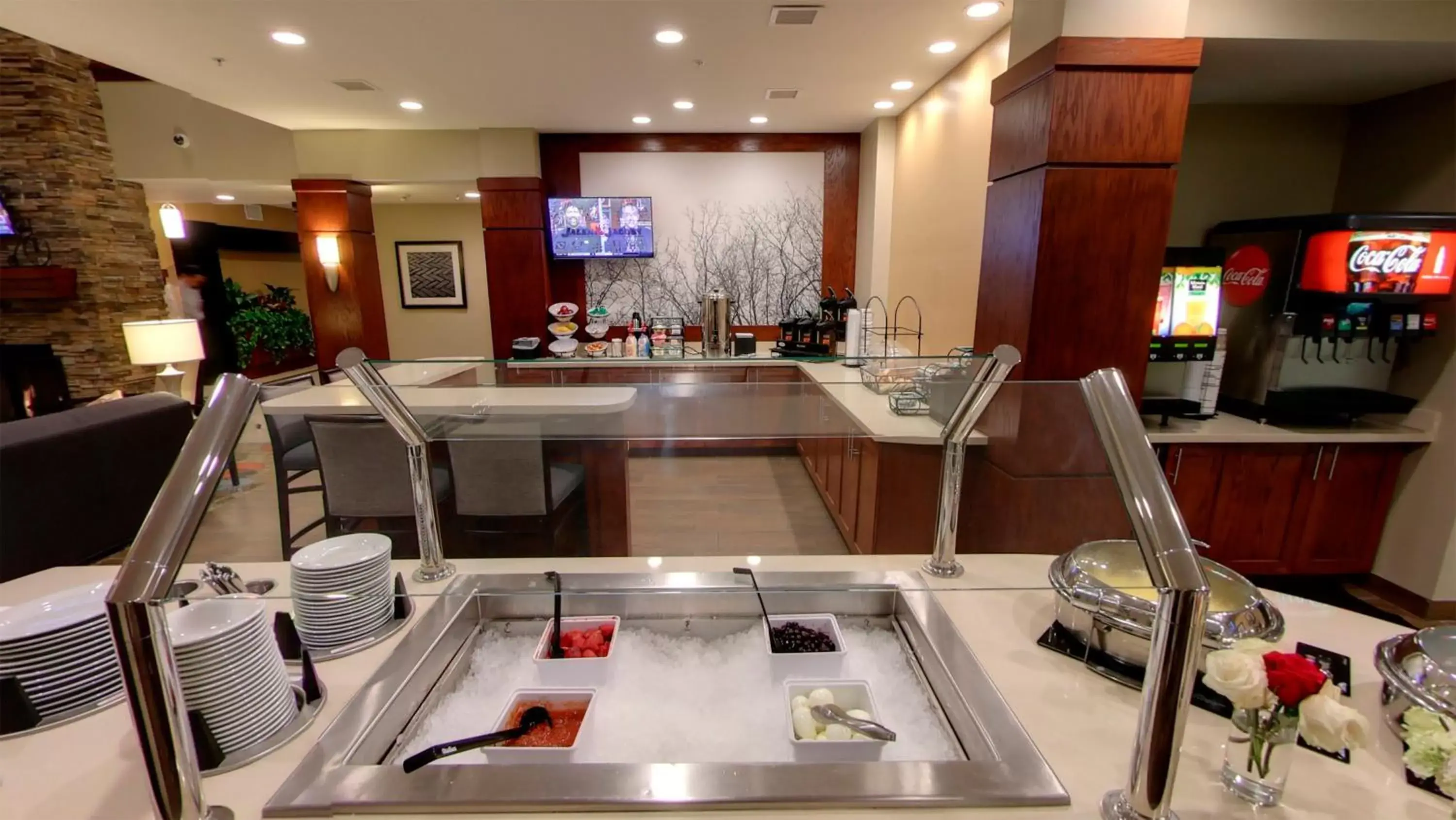 Restaurant/places to eat in Staybridge Suites Ann Arbor - Research Parkway, an IHG Hotel