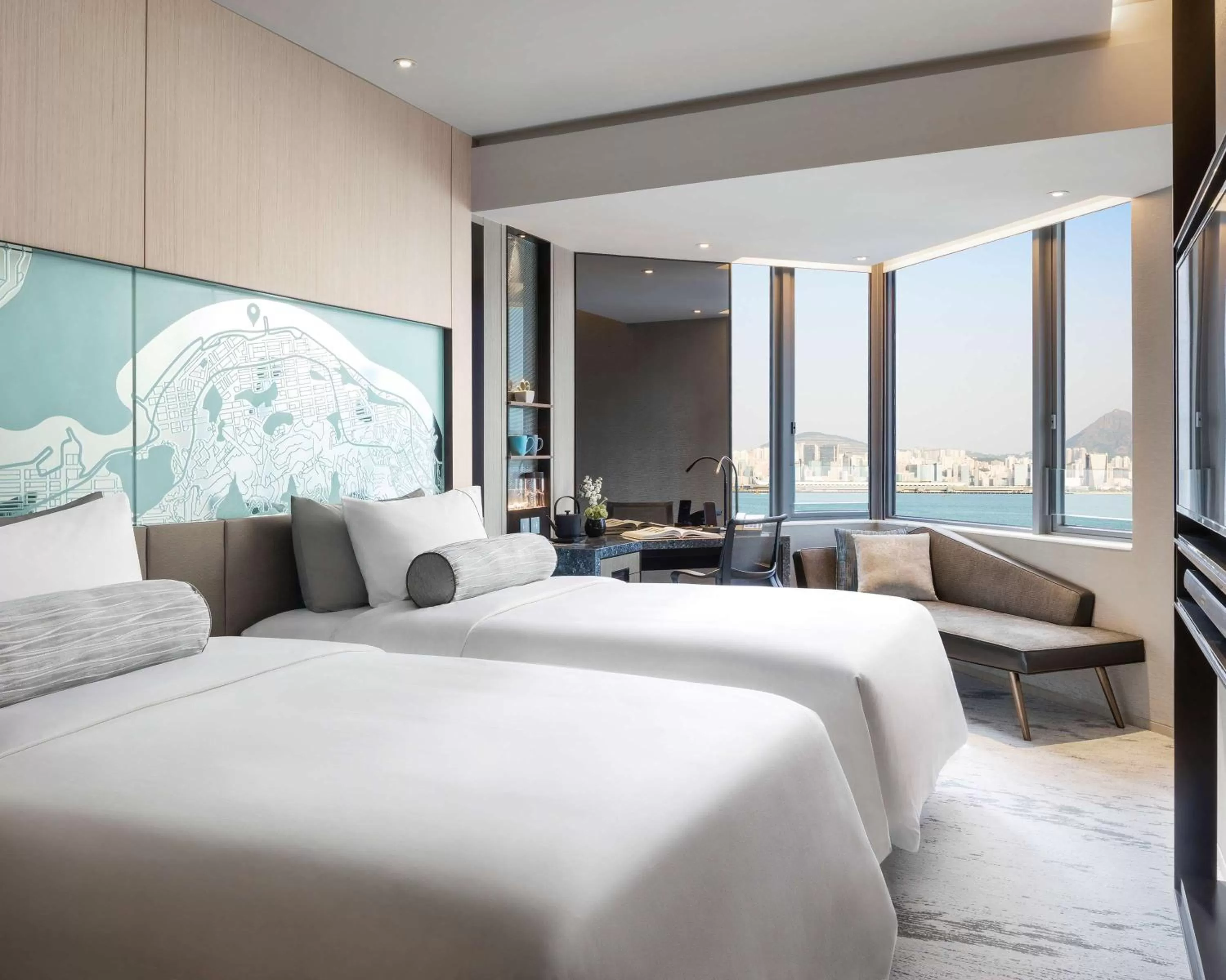 Bedroom, Bed in Hyatt Centric Victoria Harbour