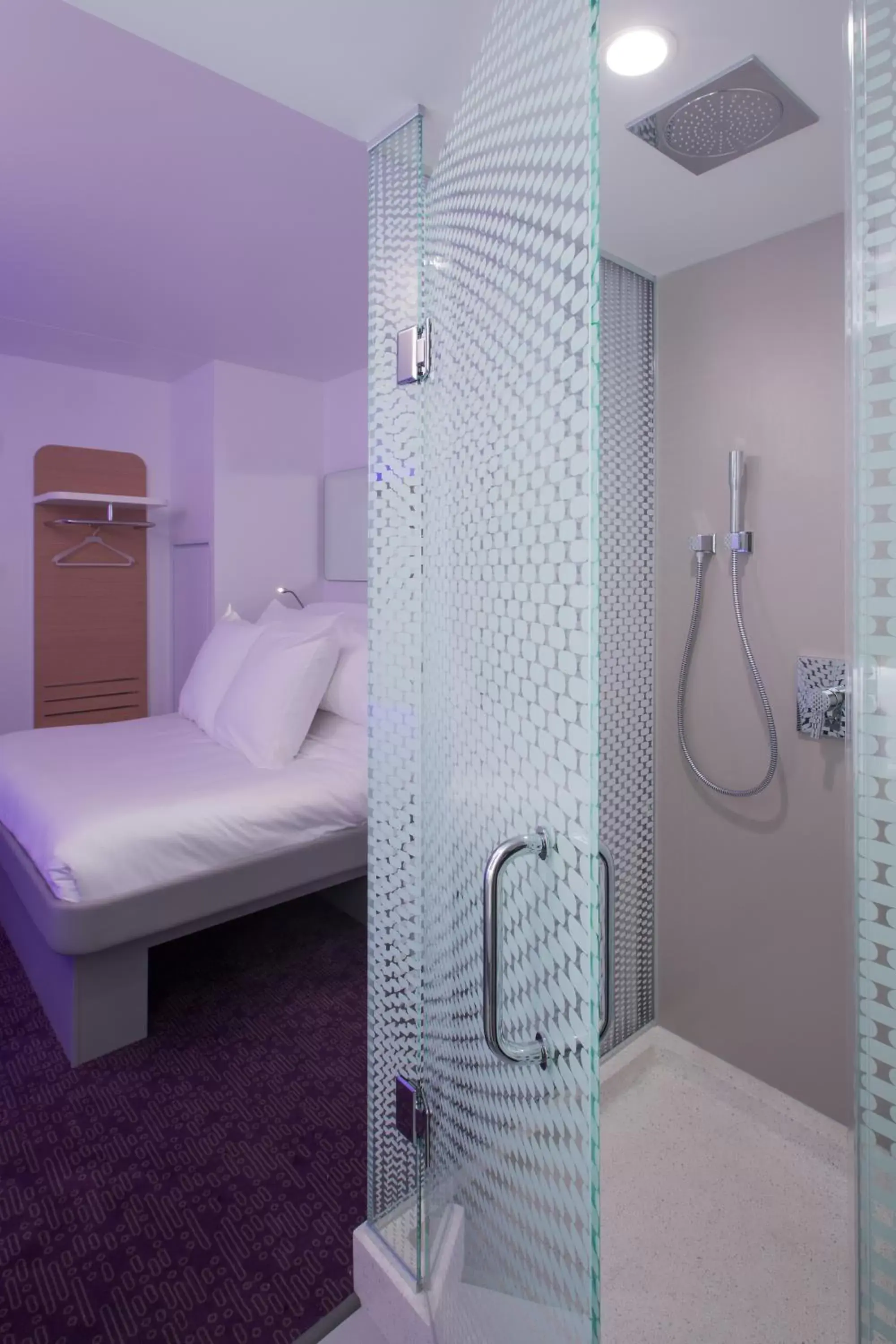 Bathroom in YOTEL Boston