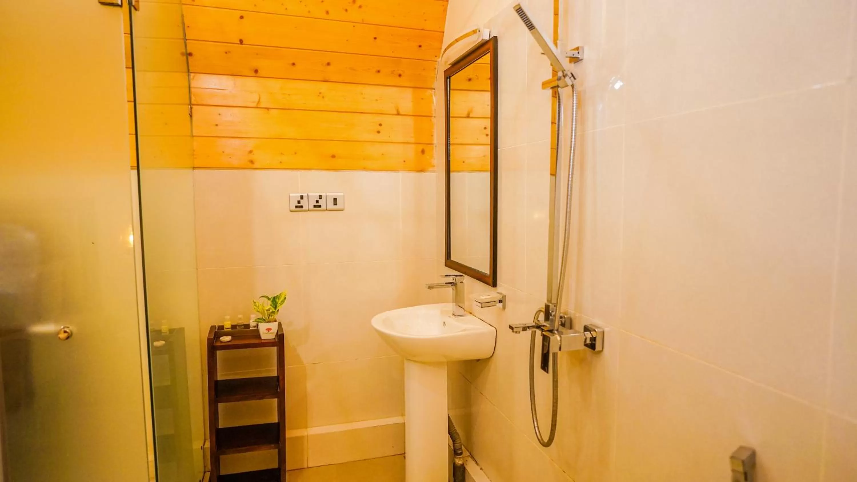 Shower, Bathroom in Royal Classic Resort