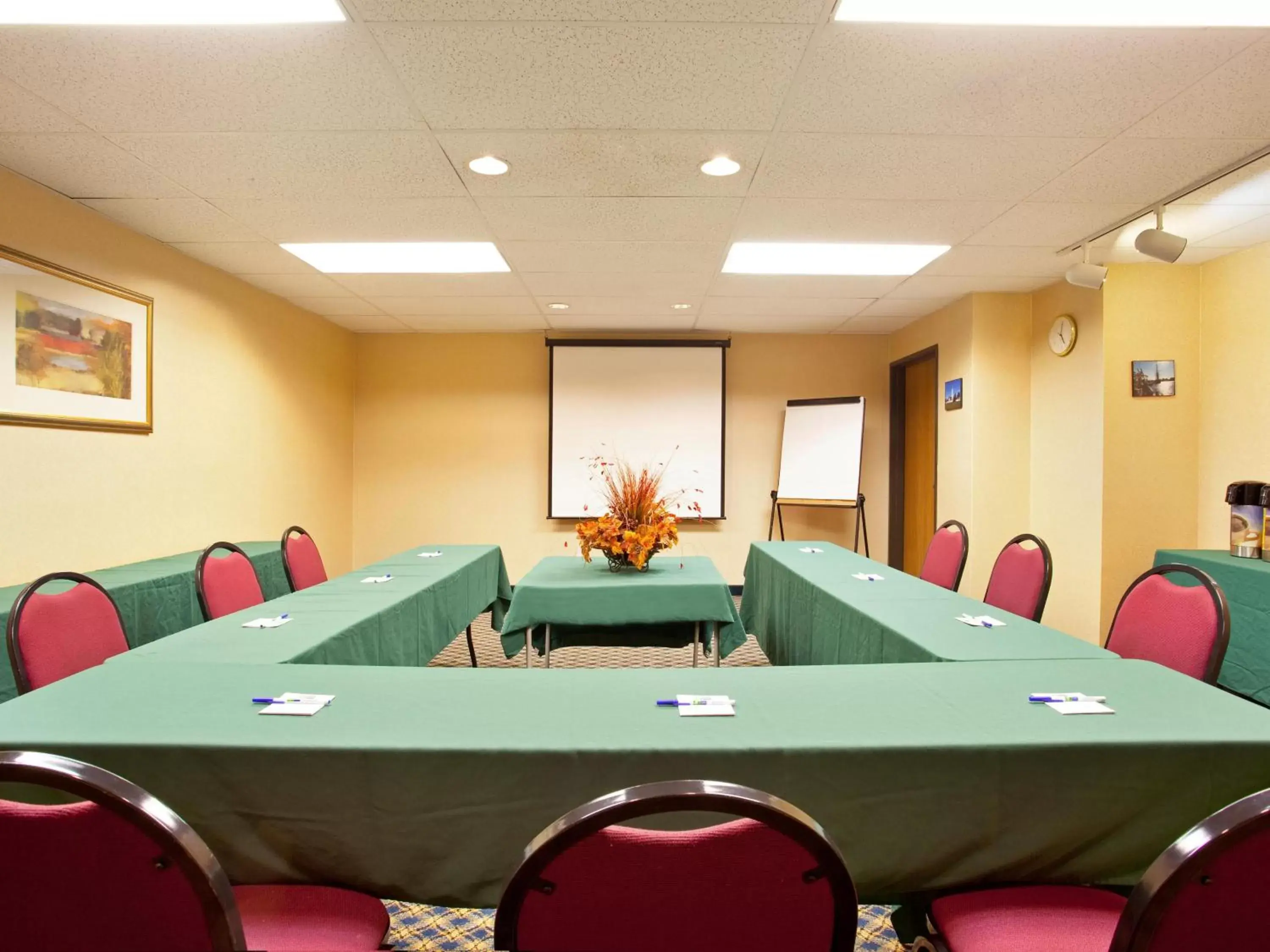 Meeting/conference room, Business Area/Conference Room in Country Inn & Suites by Radisson, Mt. Pleasant-Racine West, WI