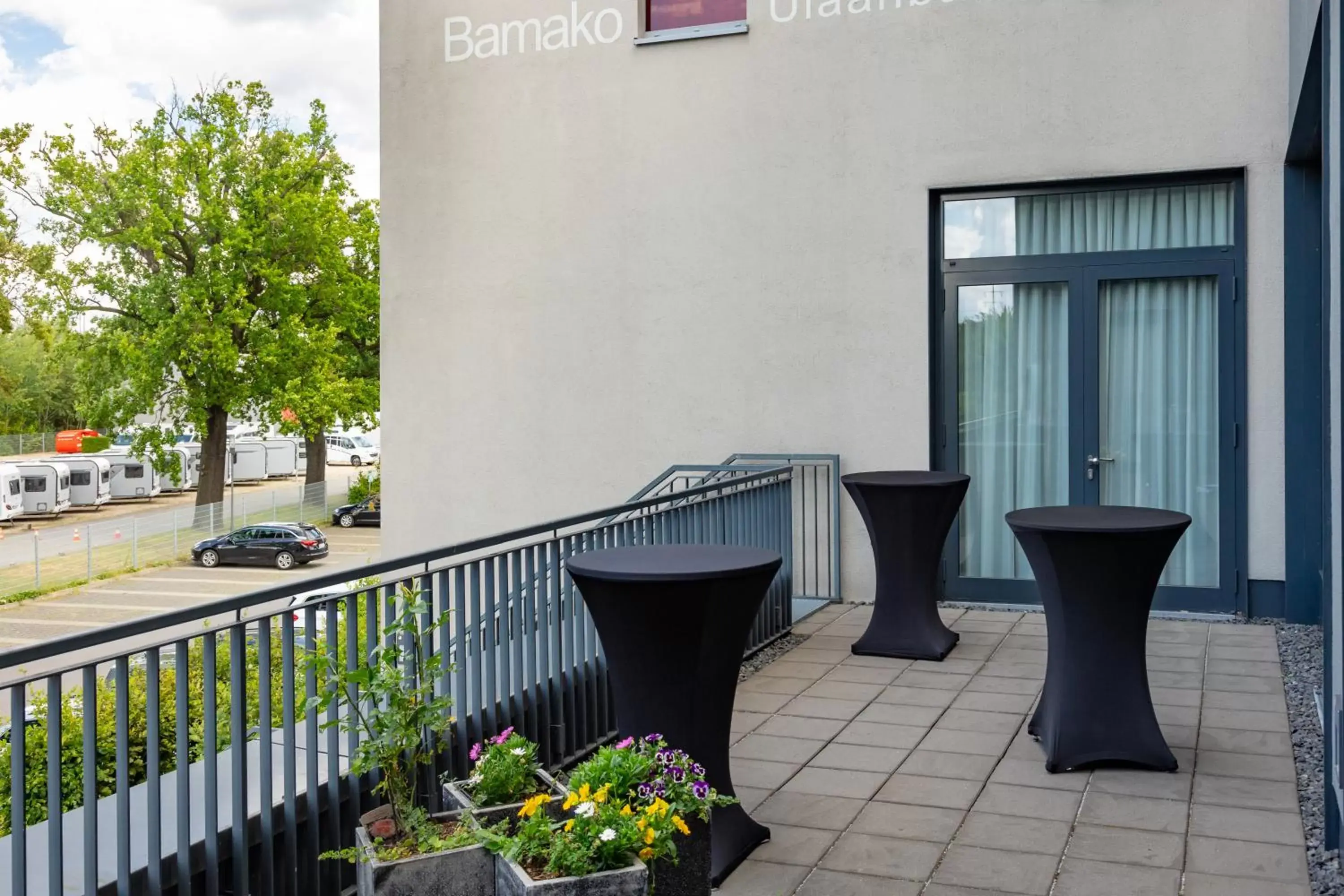 Balcony/Terrace in IntercityHotel Berlin Airport Area North