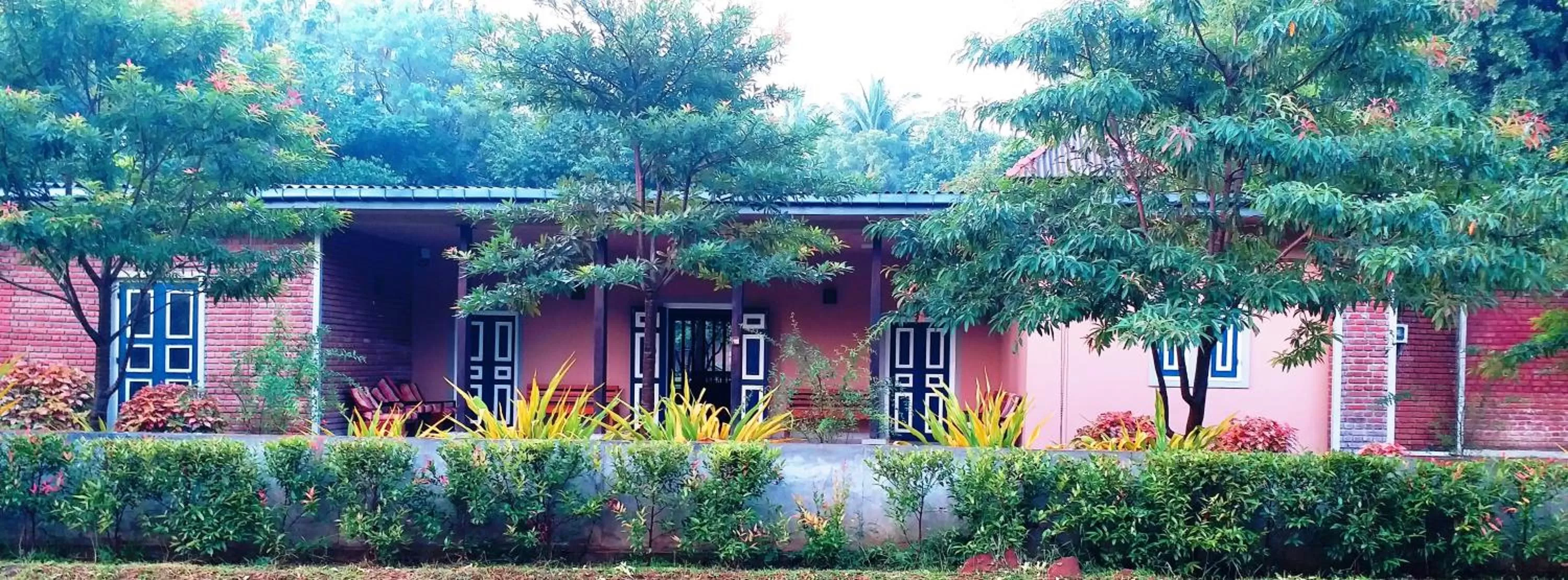 Garden in Honey Tree Polonnaruwa
