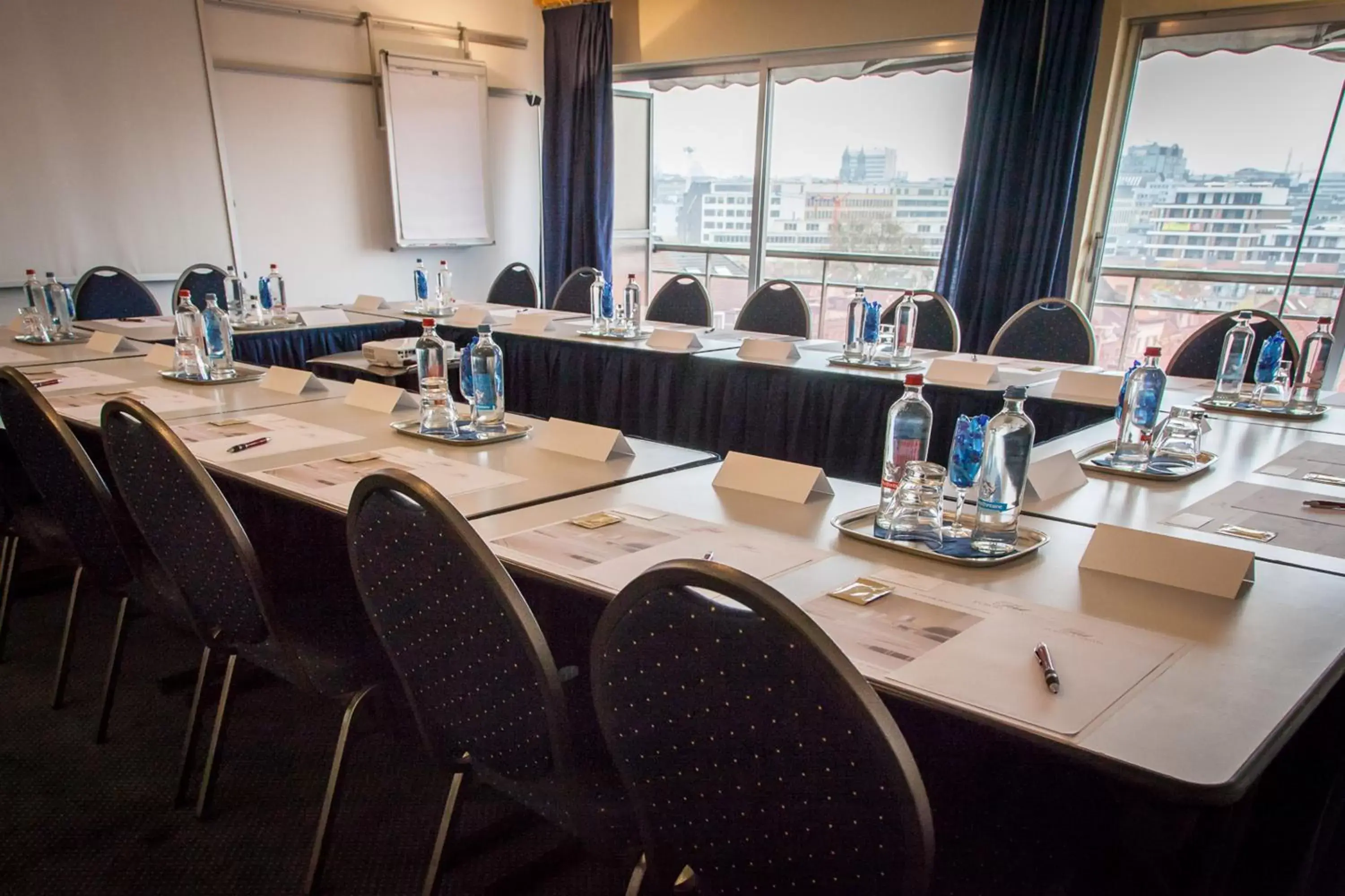 Business facilities in First Euroflat Hotel