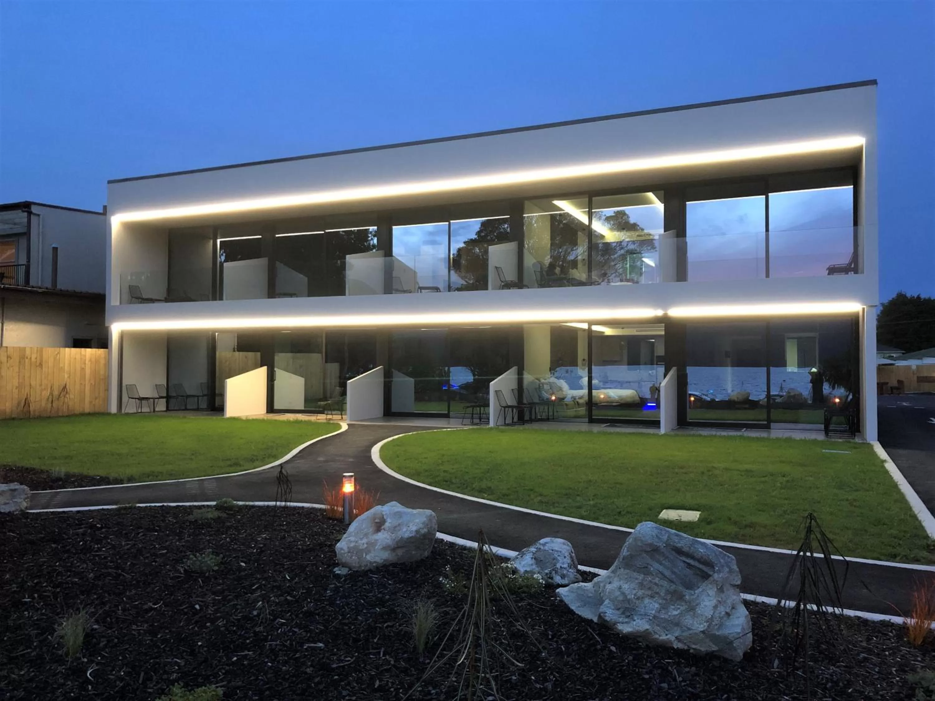 Property building in Fiordland Lakeview Motel and Apartments