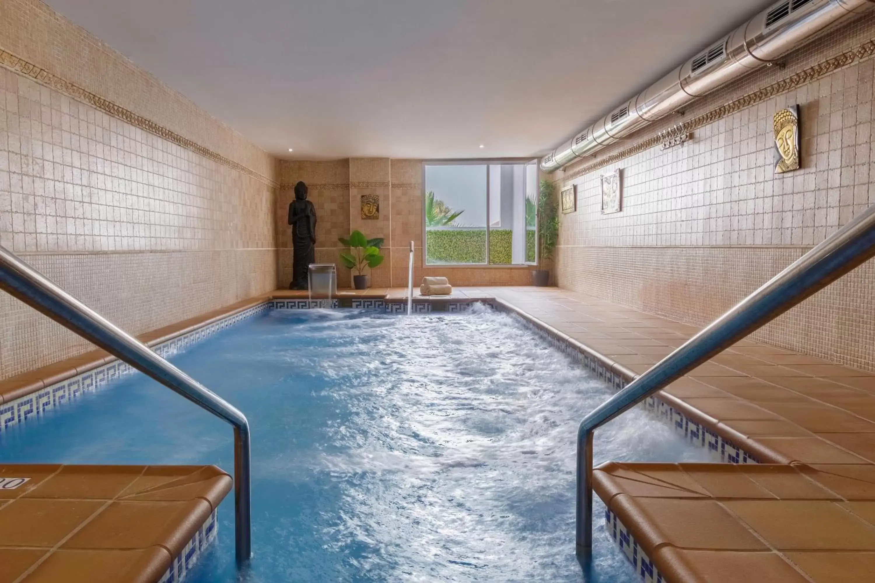 Spa and wellness centre/facilities, Swimming Pool in Hotel Best Benalmadena