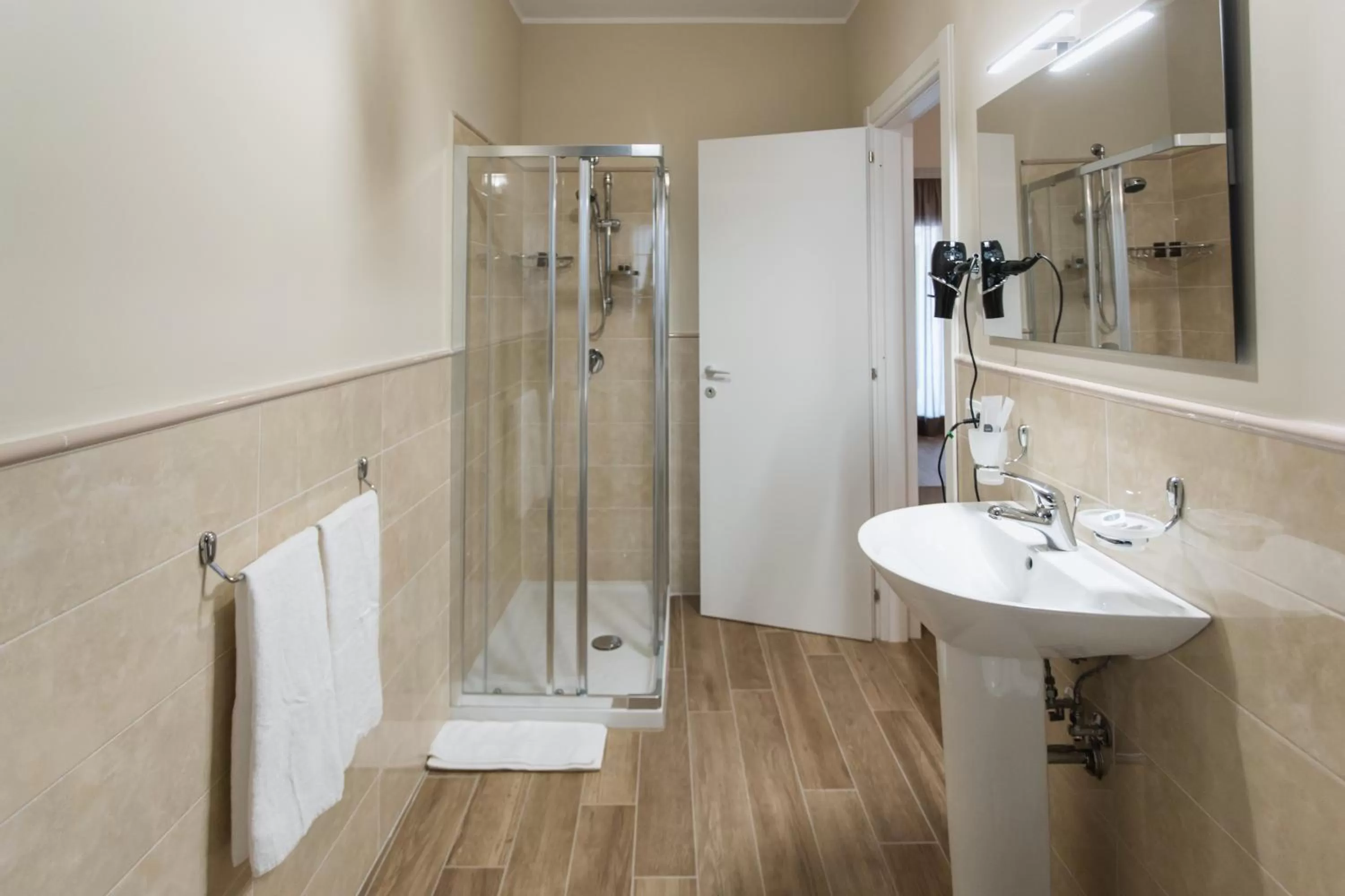 Bathroom in Oasi Perla Del Mare Rooms