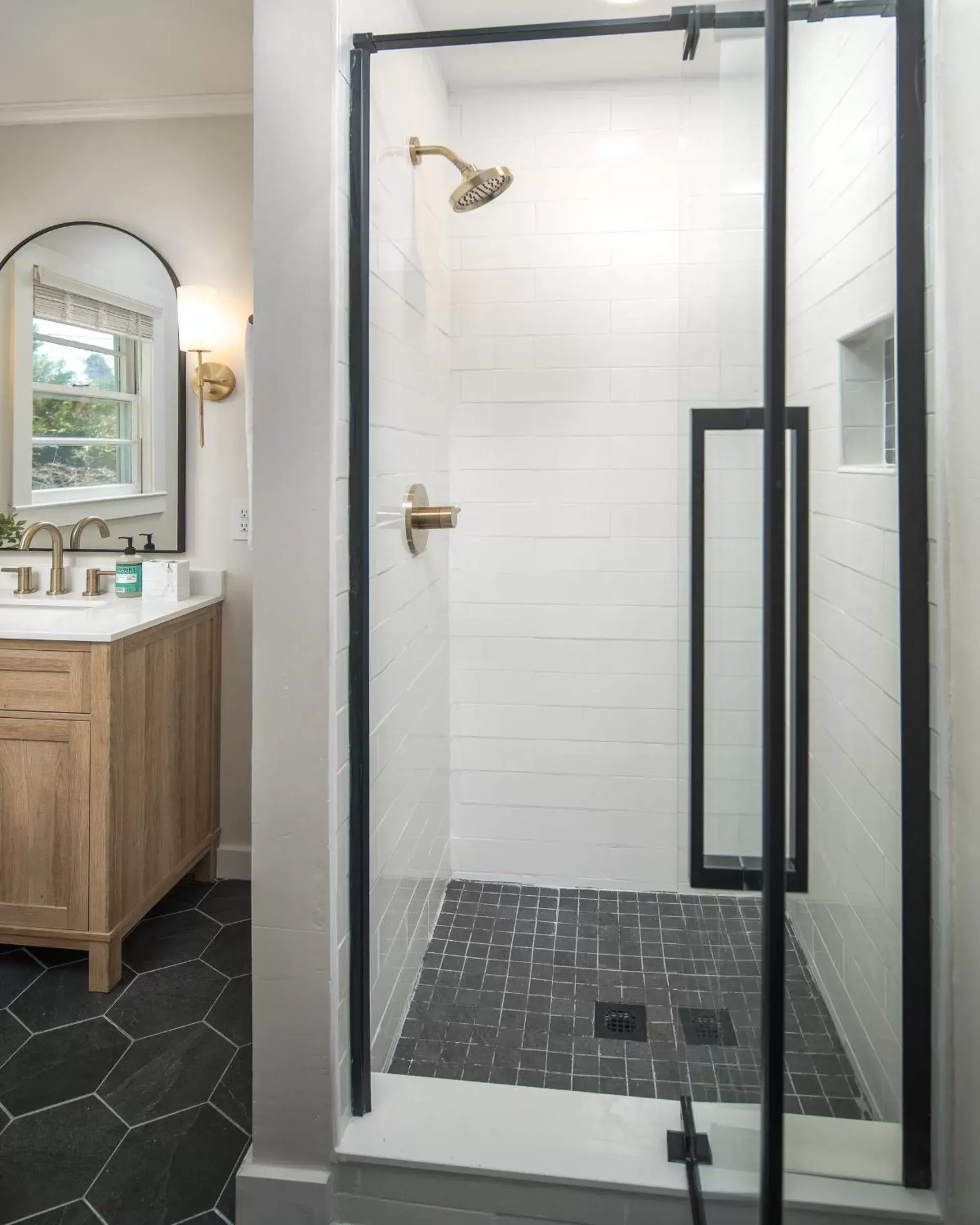 Bathroom in The Victorian Inn Blowing Rock