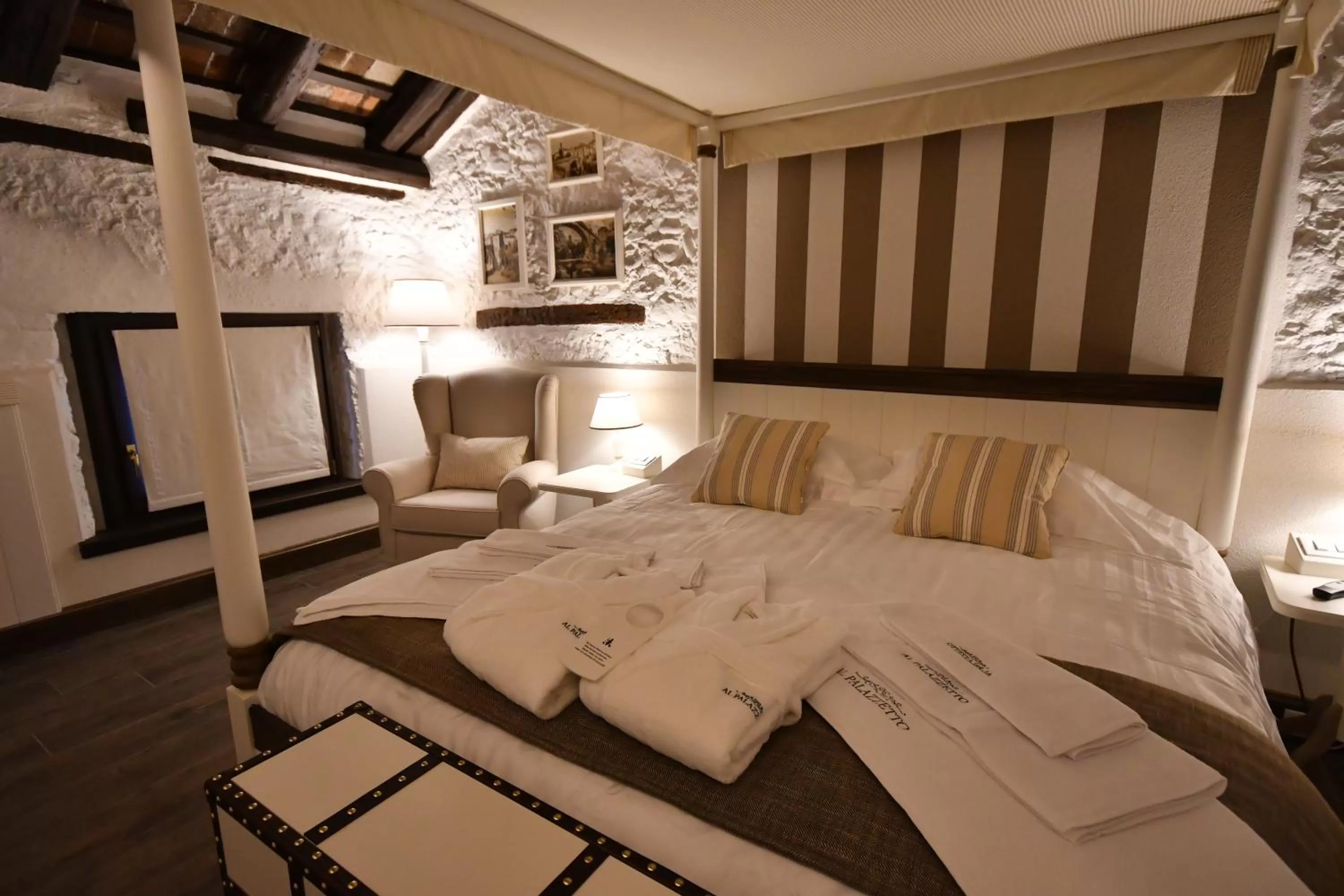 Photo of the whole room, Bed in Al Palazzetto