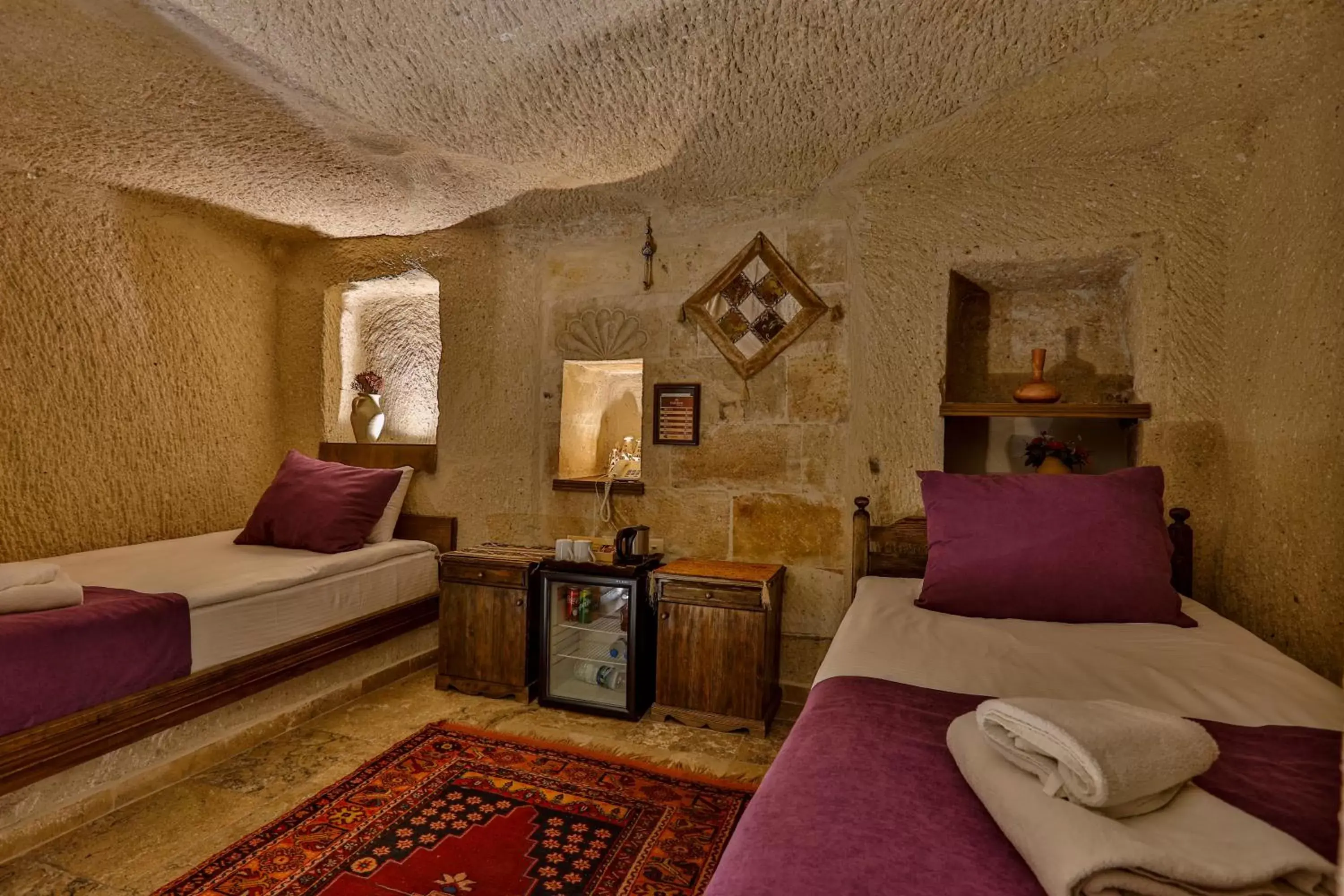 Bed in Hidden Cave Hotel