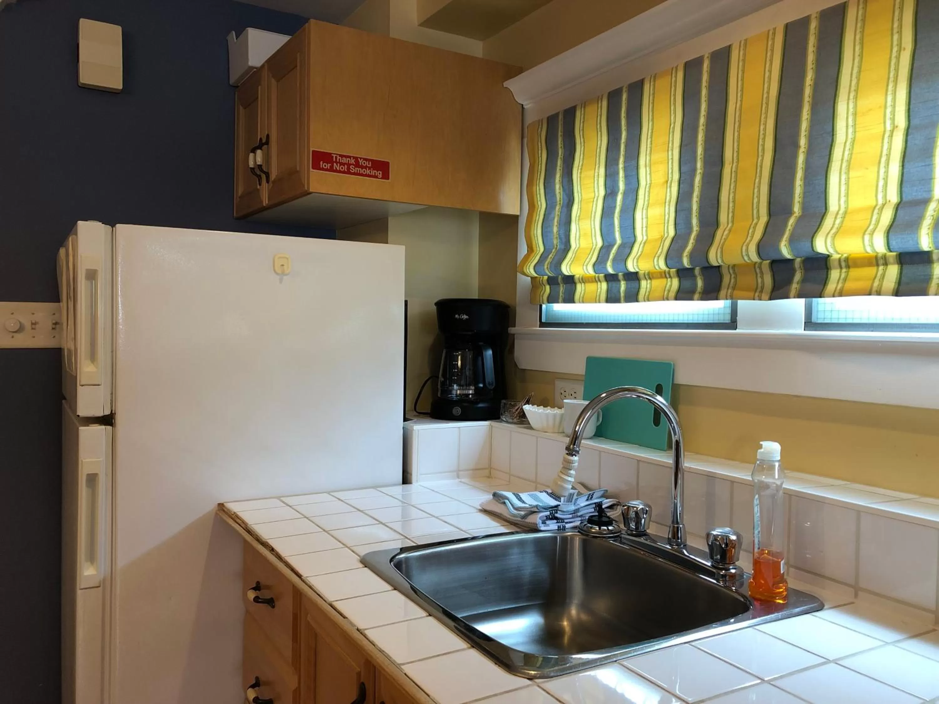kitchen in Leaside Manor