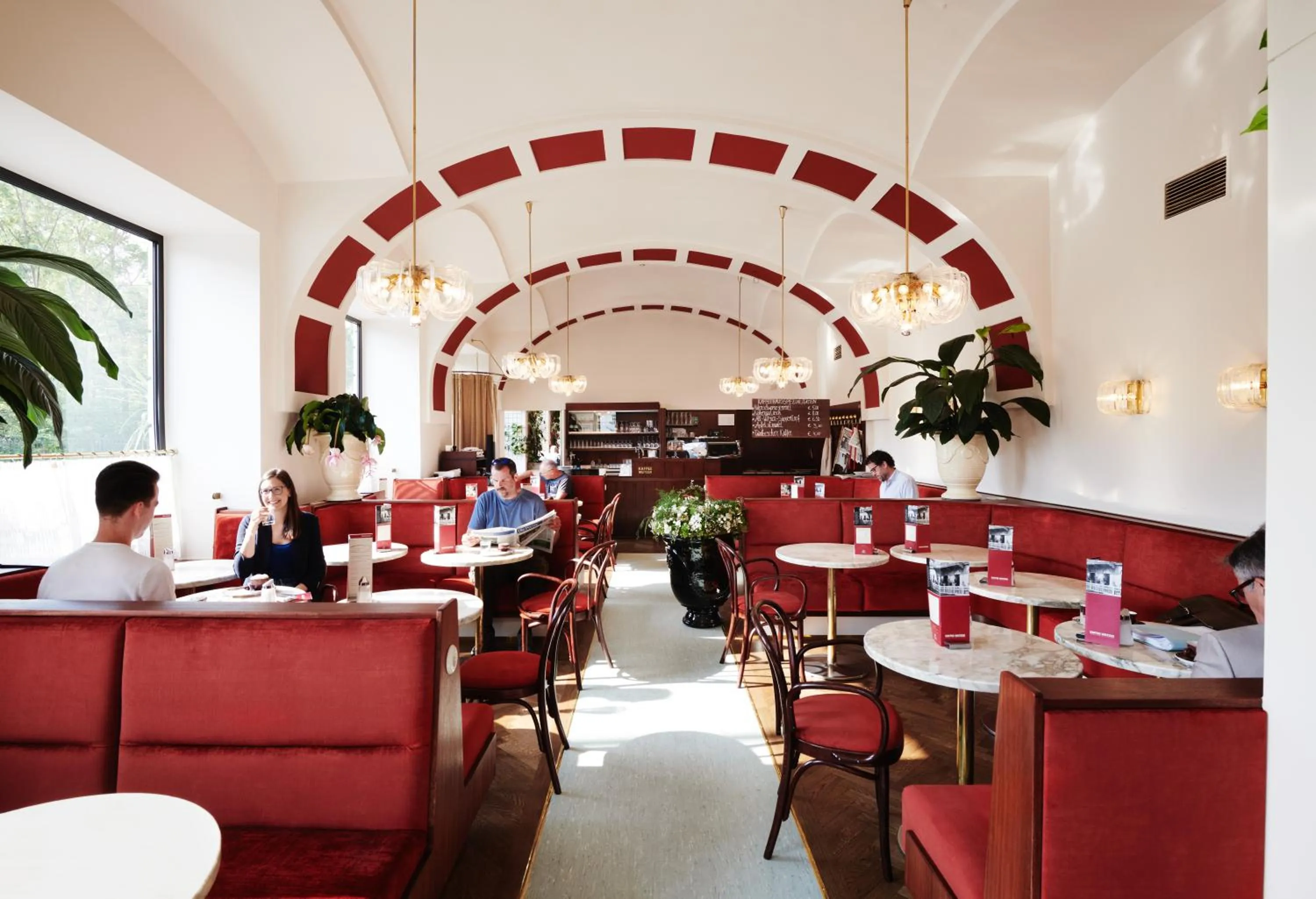 Restaurant/places to eat in Hotel Weitzer Graz - Centre of Graz