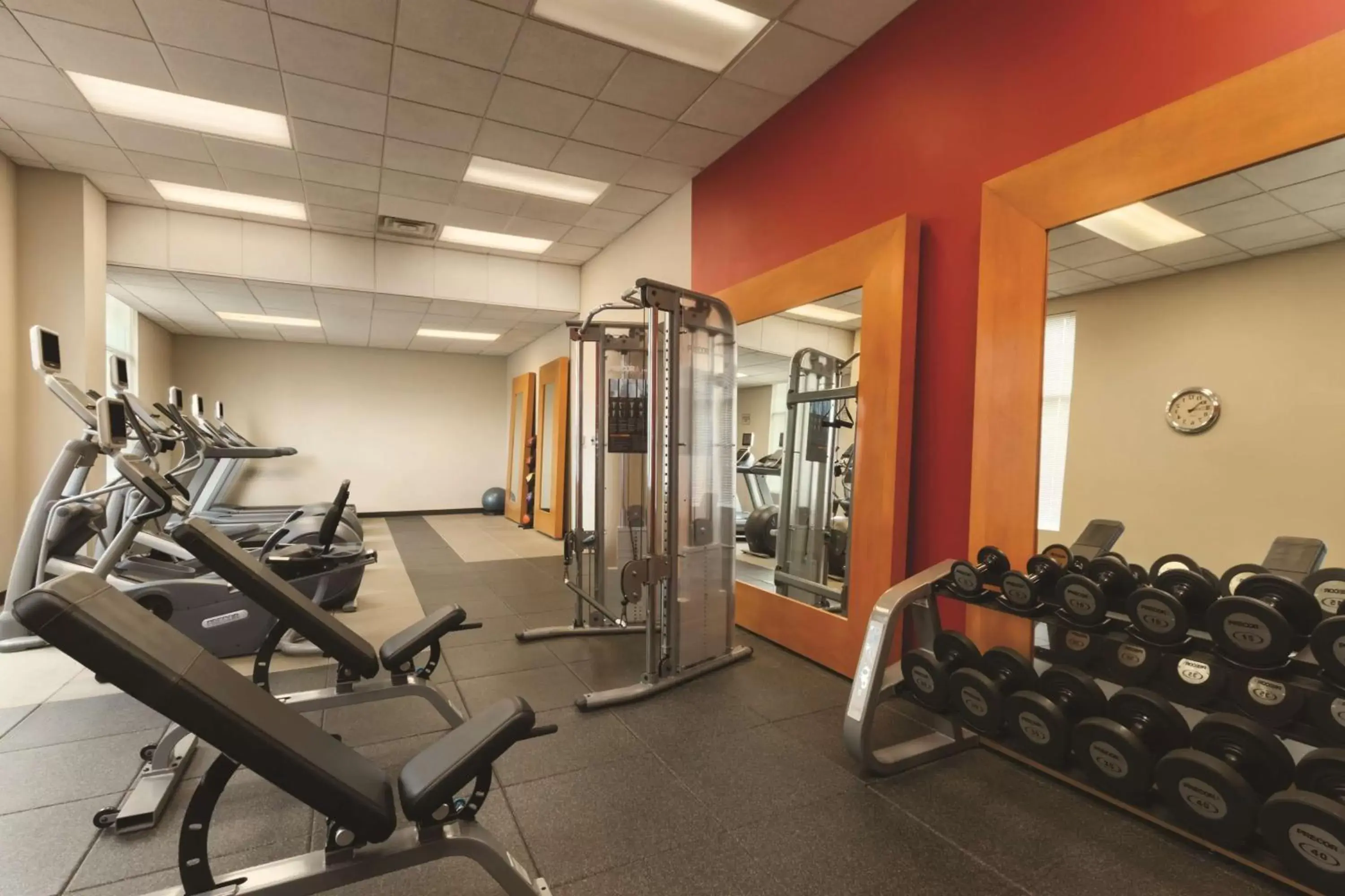 Fitness centre/facilities, Fitness Center/Facilities in Embassy Suites by Hilton Portland Airport