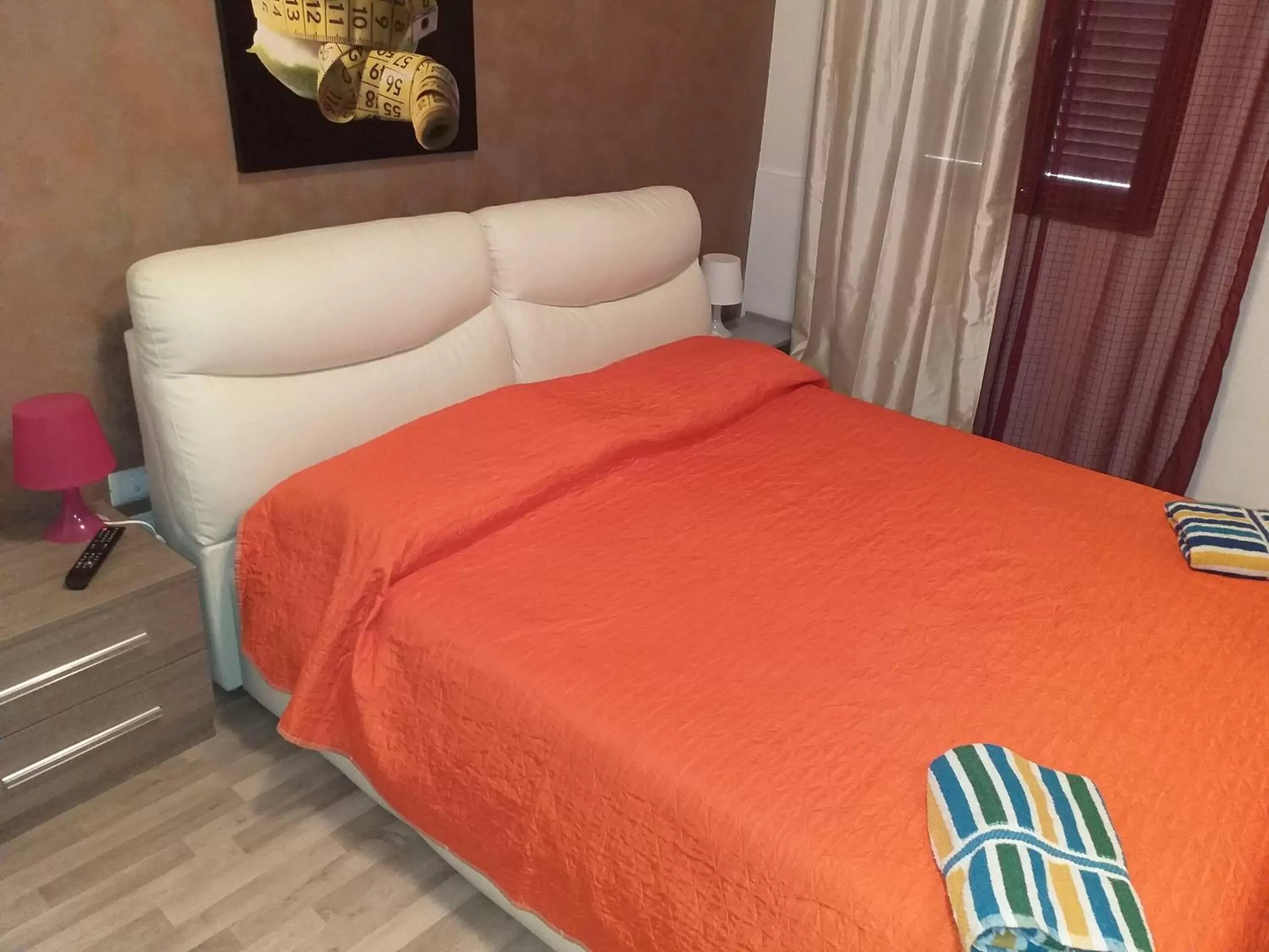 Bedroom, Bed in BED&FLY NEAR AIRPORT FONTANAROSSA Navetta gratis h24 reception h24