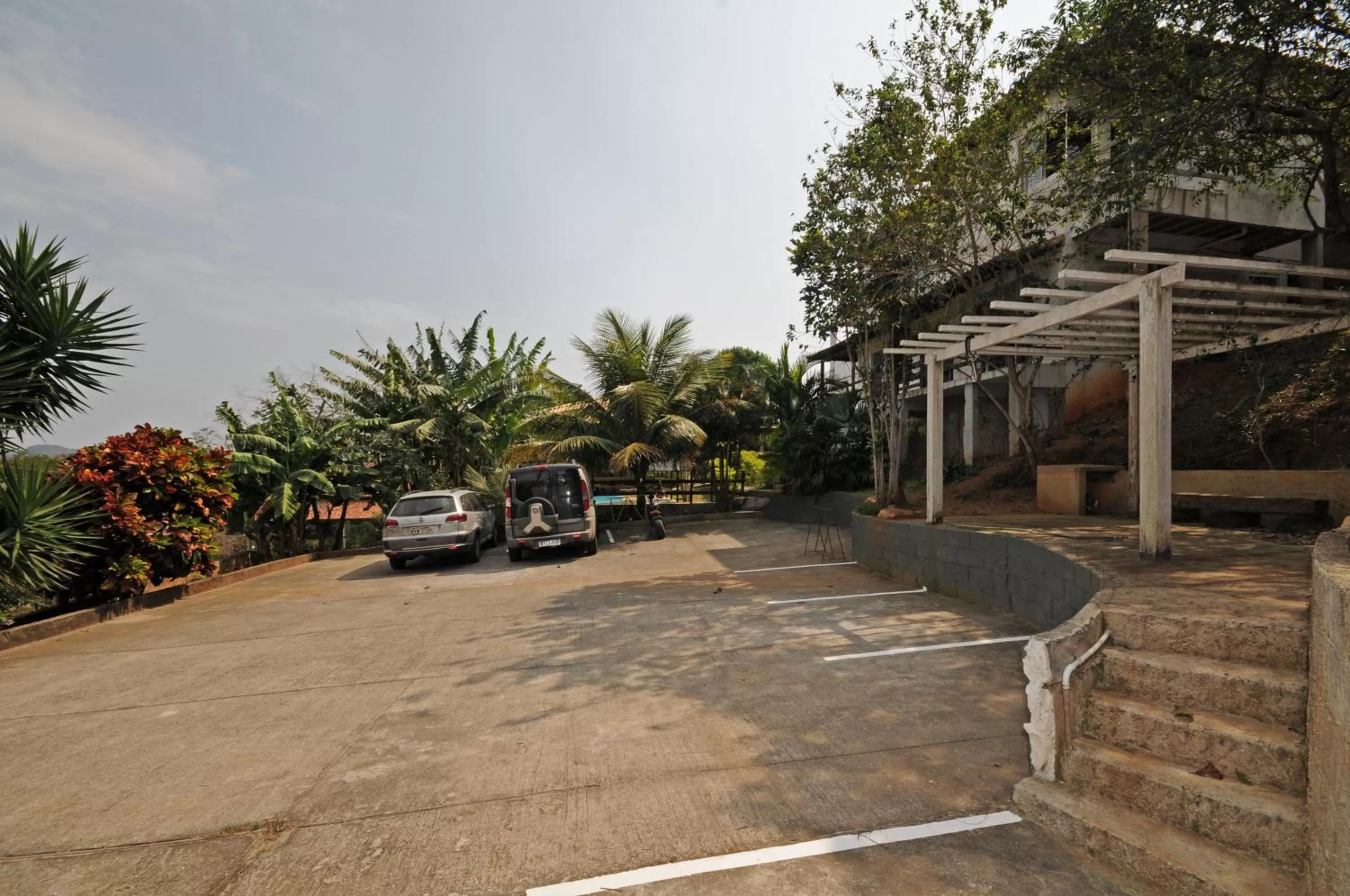 Parking in pousada CASA 29 BÚZIOS