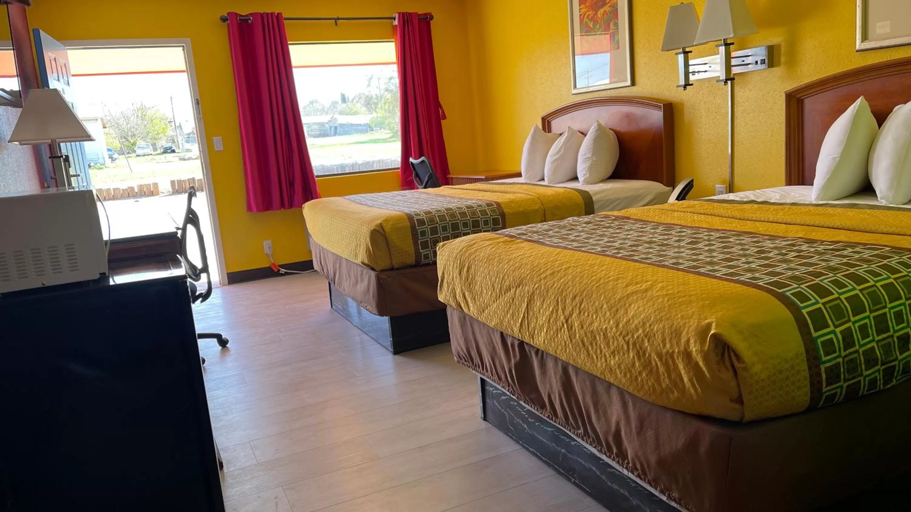 Bed in Morning Star Inn