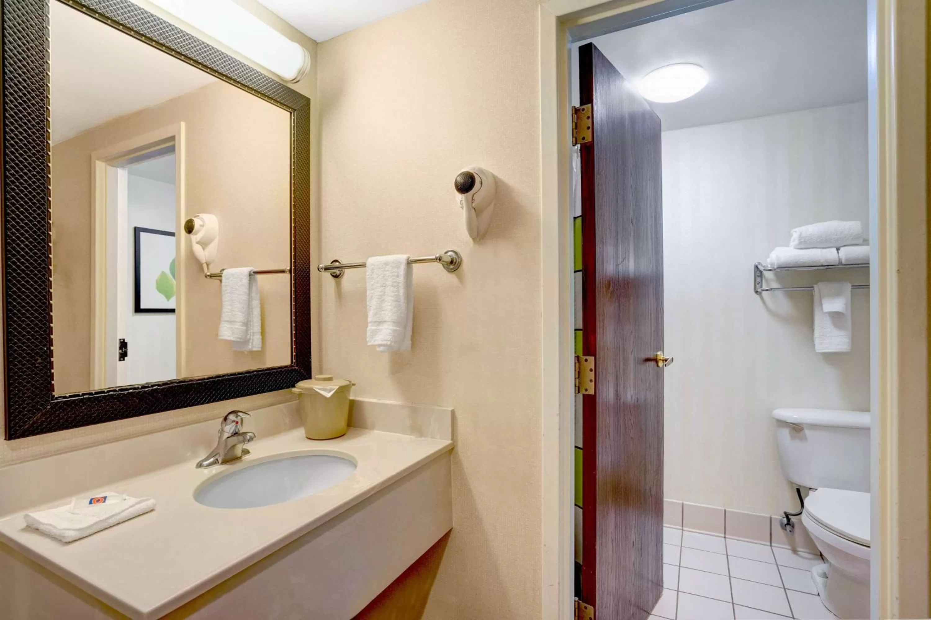 Bathroom in Motel 6-Milford, CT