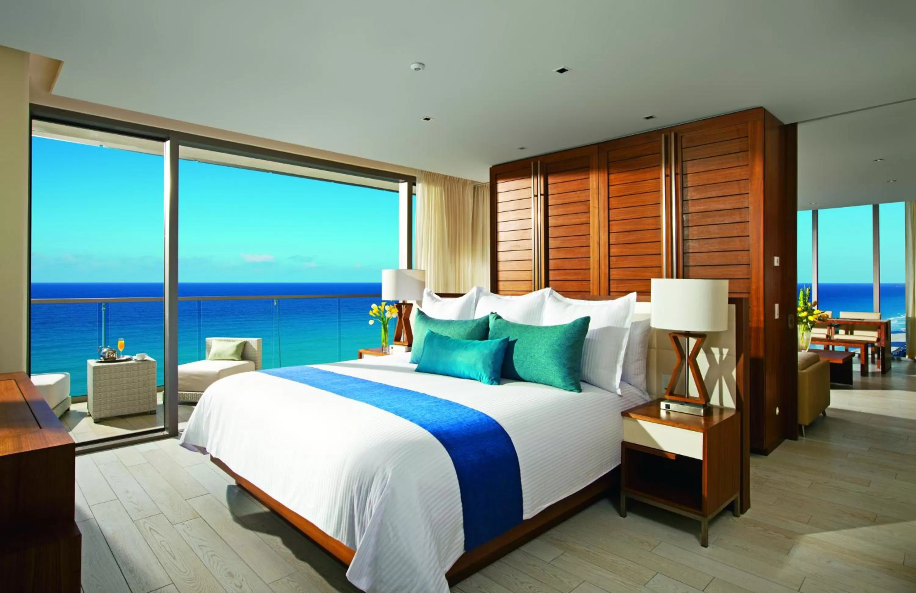Preferred Club Master Suite Ocean Front in Secrets The Vine Cancun - All Inclusive Adults Only