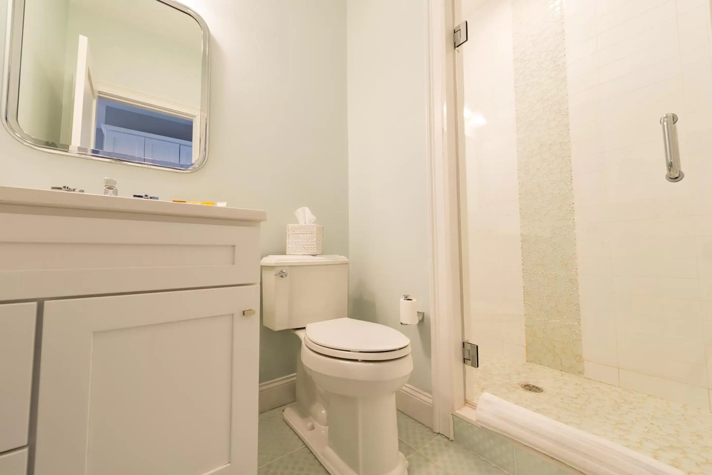 Bathroom in The East Island Reserve Hotel