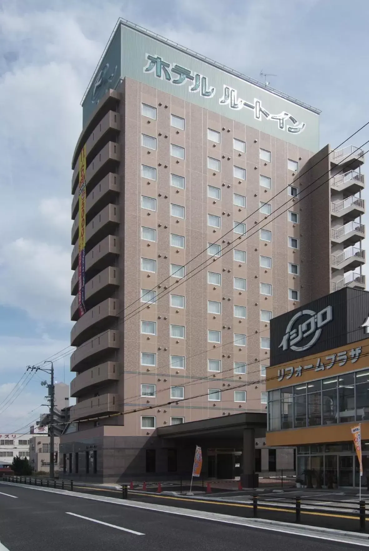 Property Building in Hotel Route-Inn Toki