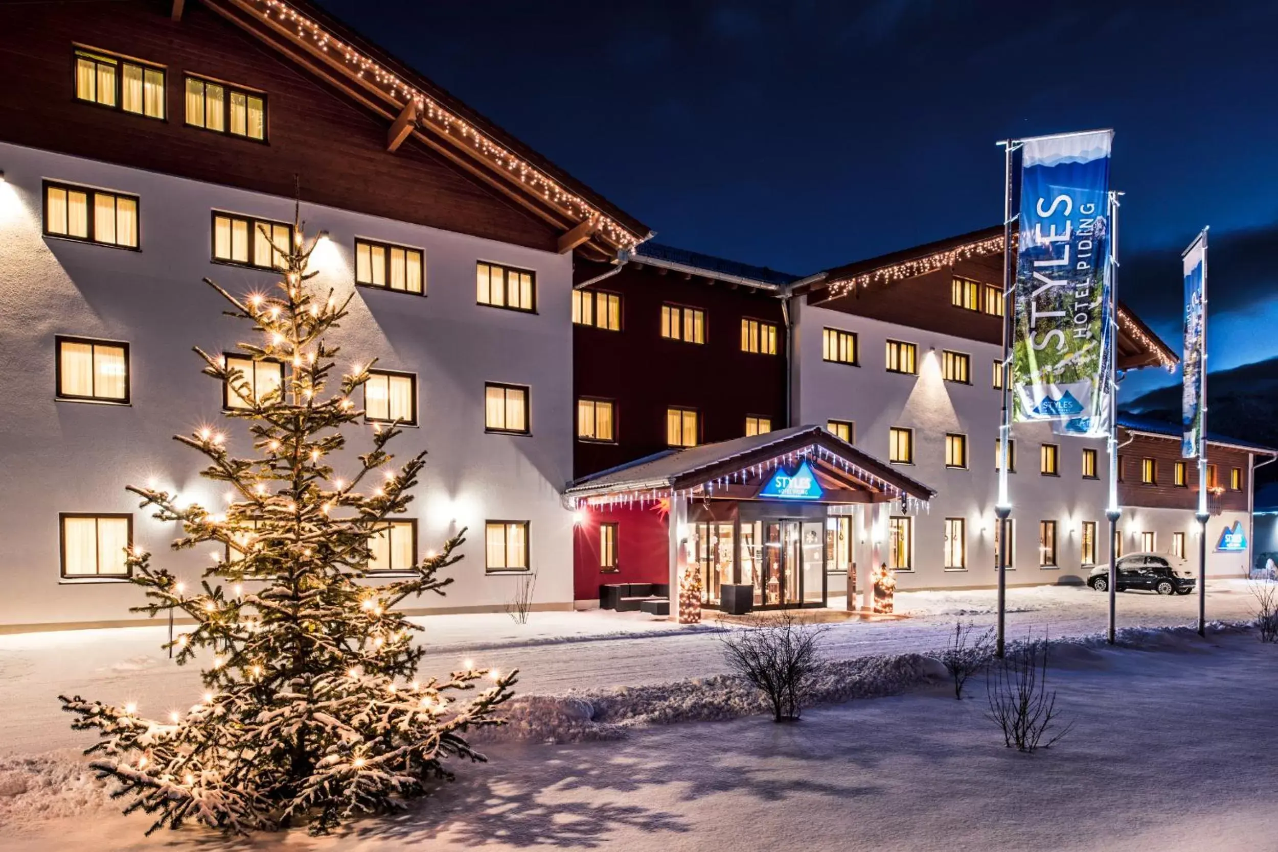 Facade/entrance, Property Building in Styles Hotel Piding