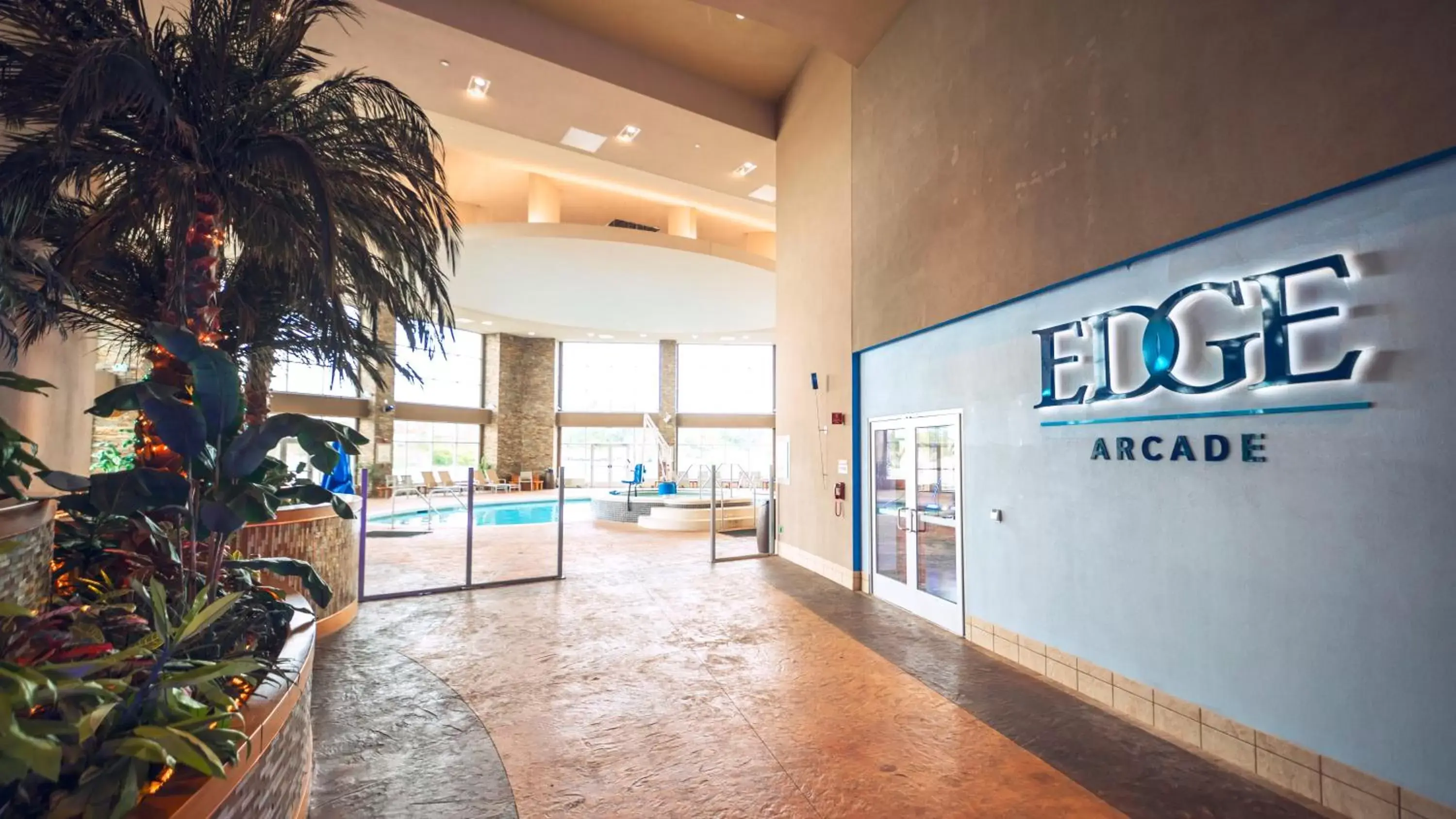 Swimming pool in Isle Casino Hotel Waterloo, A Caesars Destination Swimming pool in Isle Casino Hotel Waterloo, A Caesars Destination