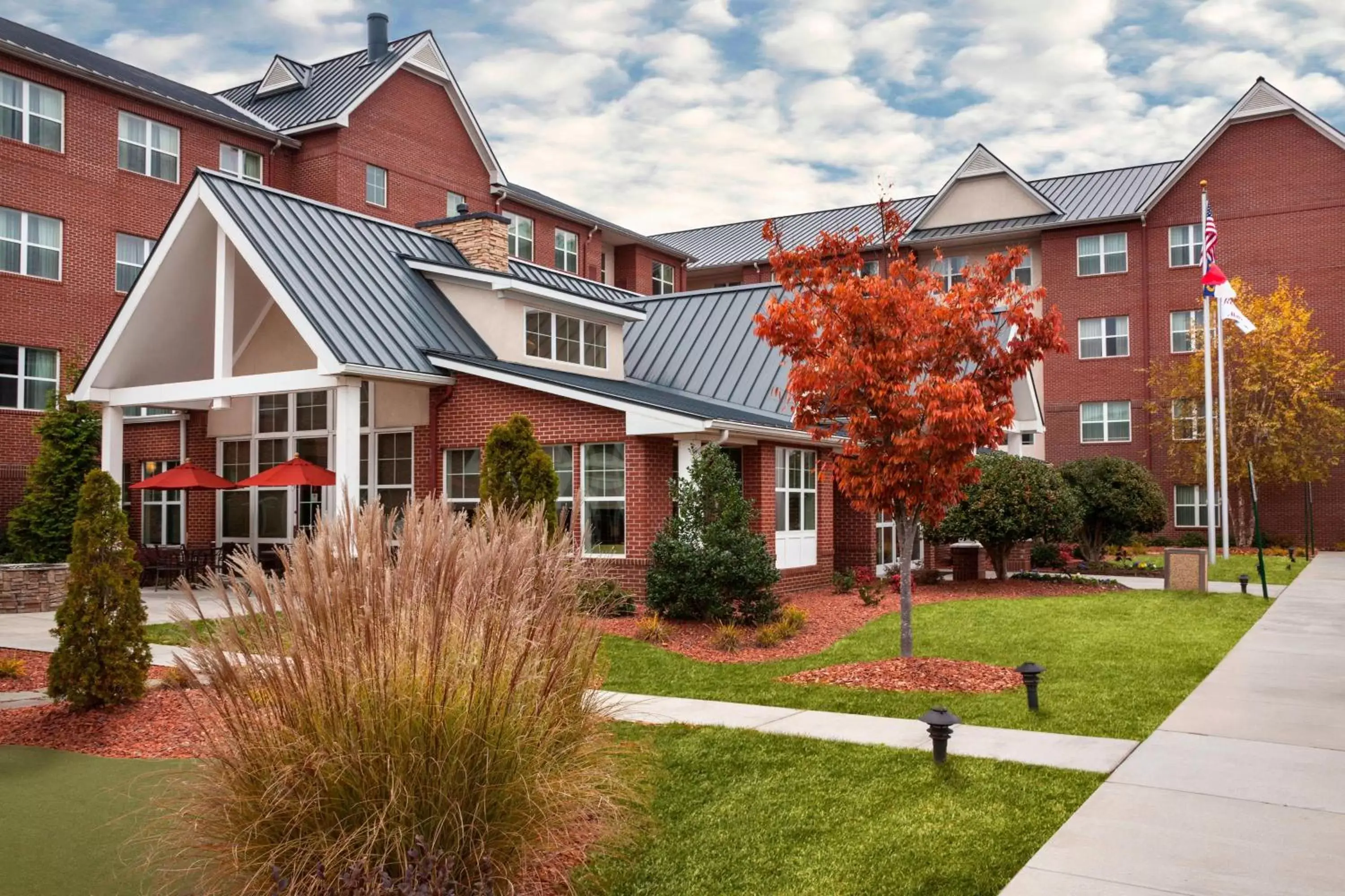 Property Building in Residence Inn Greensboro Airport