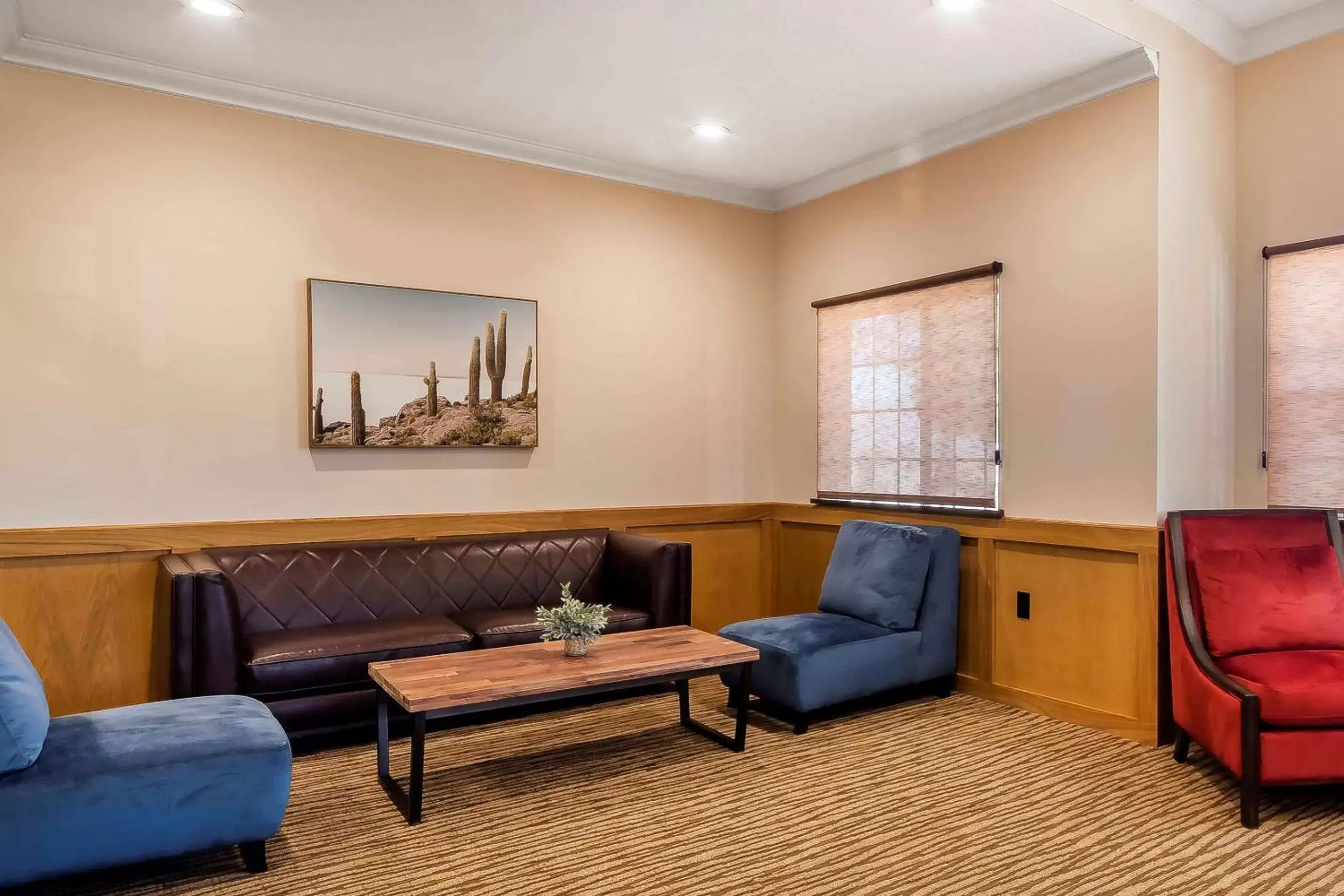 Lobby or reception, Seating Area in Comfort Suites El Paso Airport