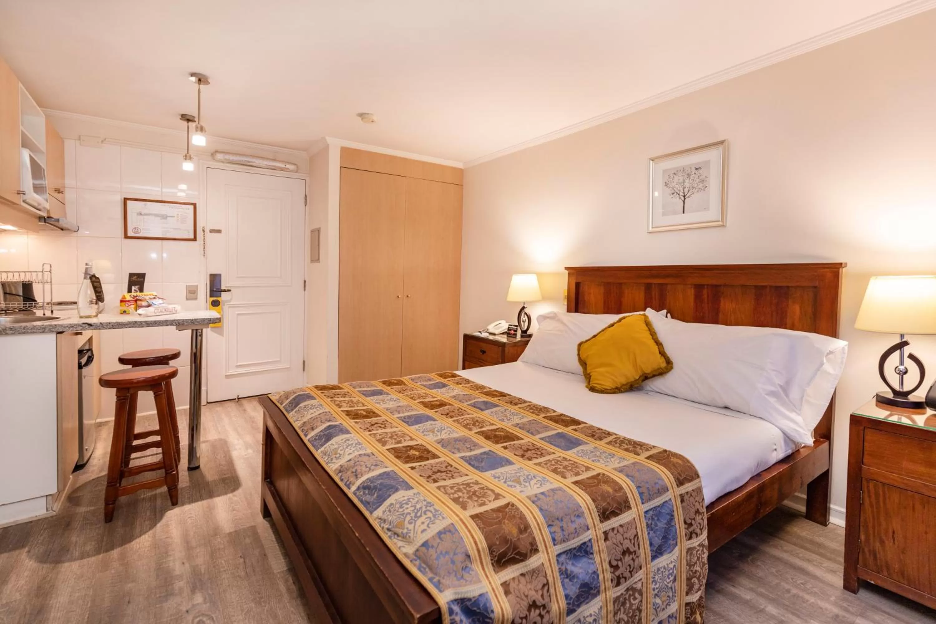 Bed in Park Plaza Apartments