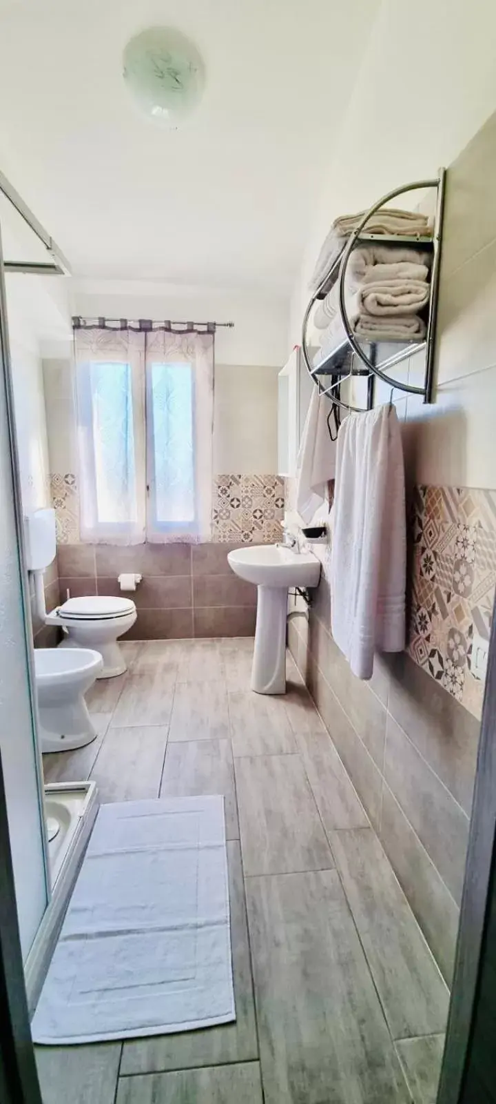 Bathroom in BB Torre Turrisi
