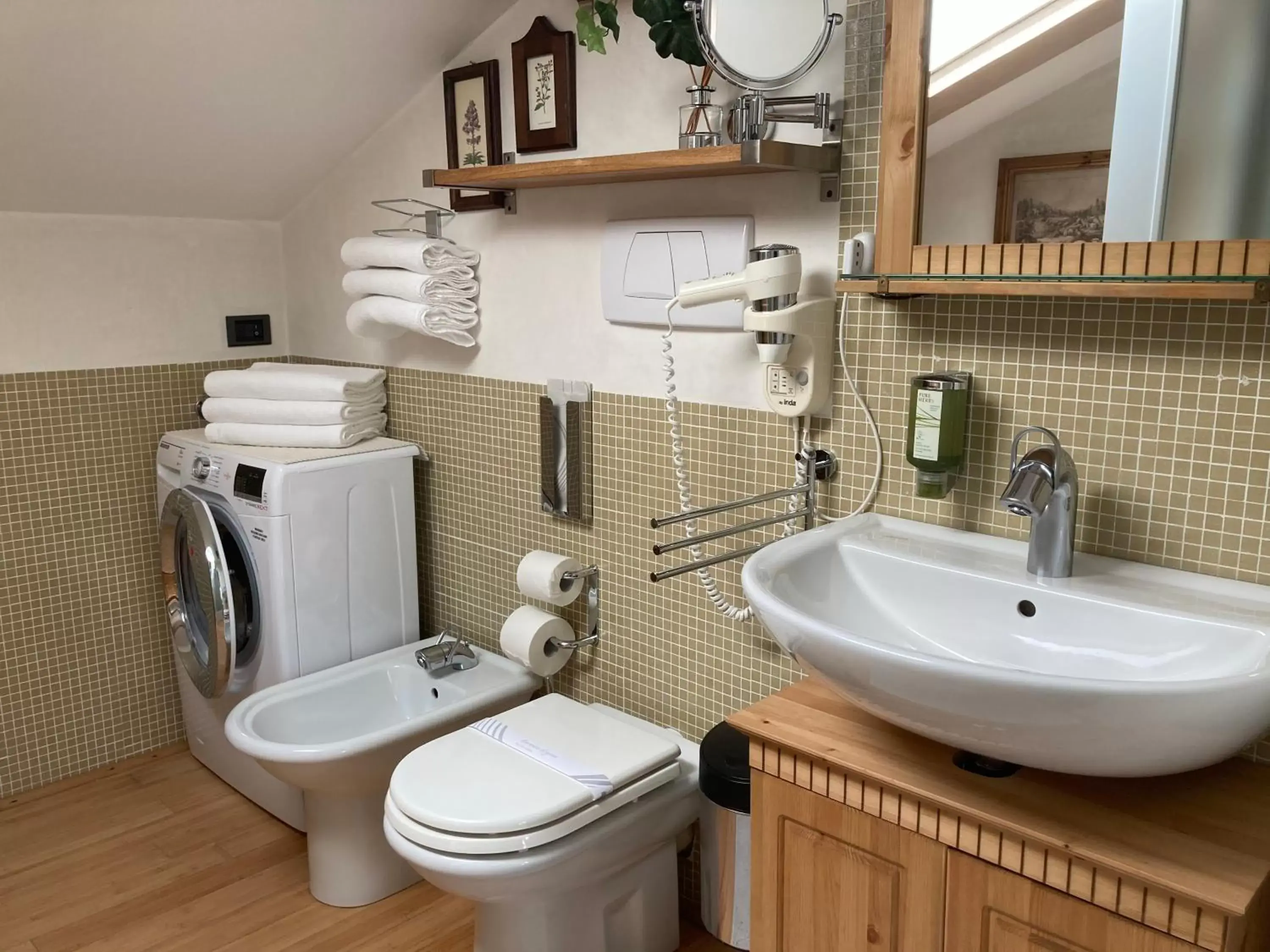 Bathroom in Oasis Lagoon Estate