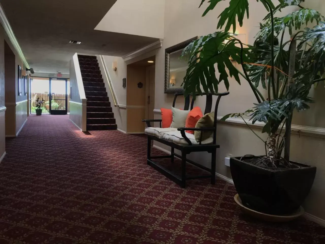 Seating area in The Morgan Hotel San Simeon