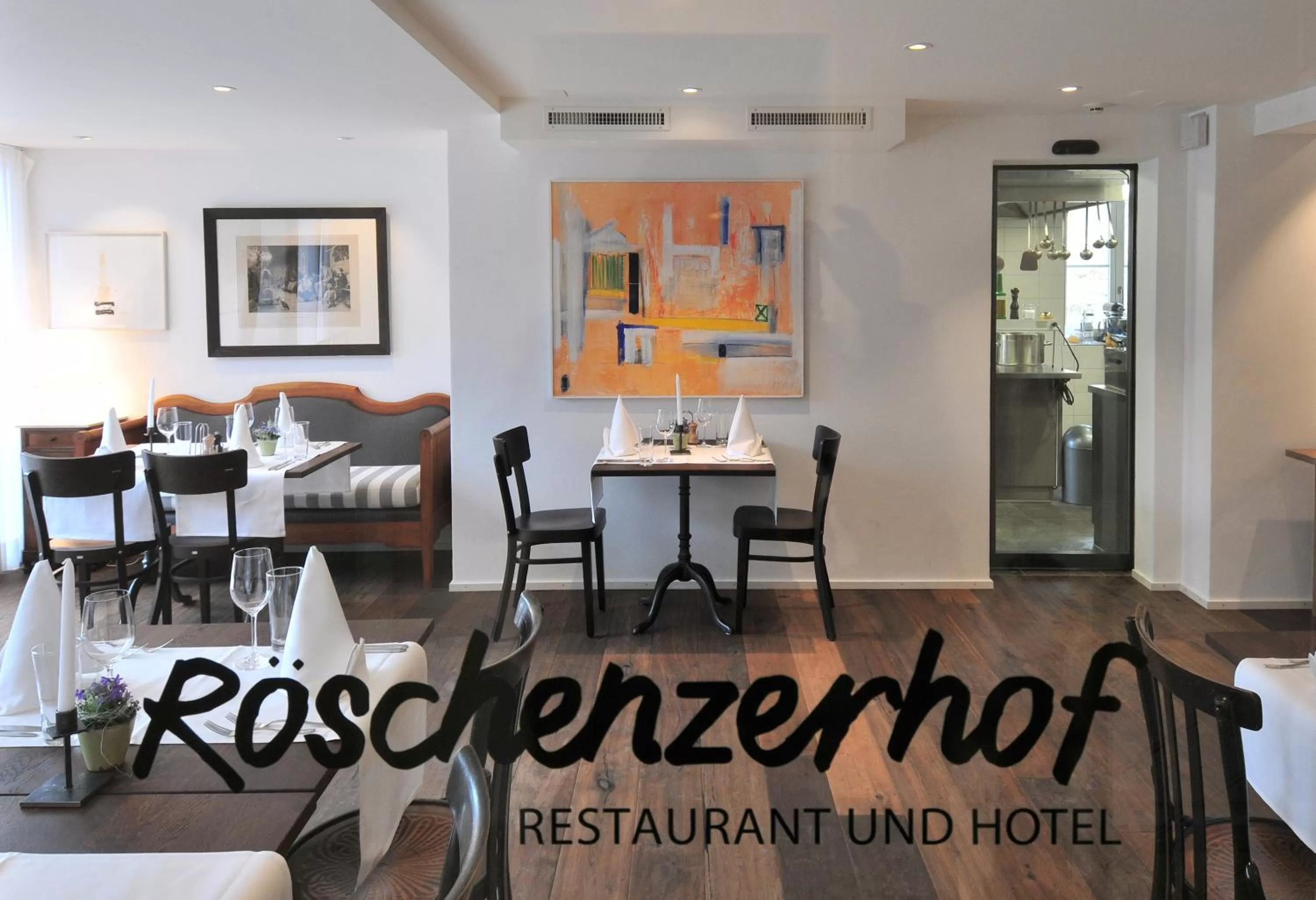 Restaurant/places to eat in Röschenzerhof