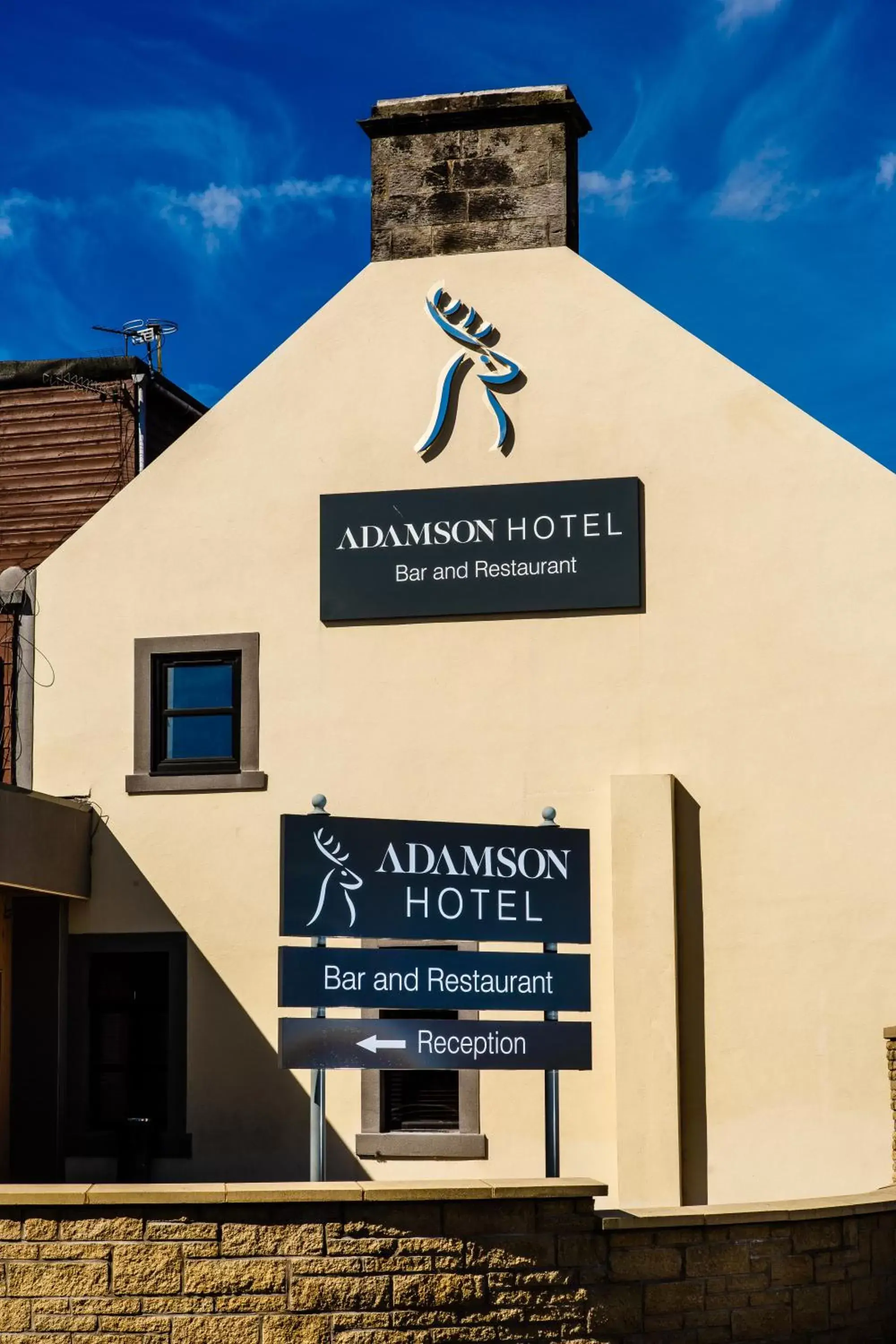 Facade/entrance in Adamson Hotel