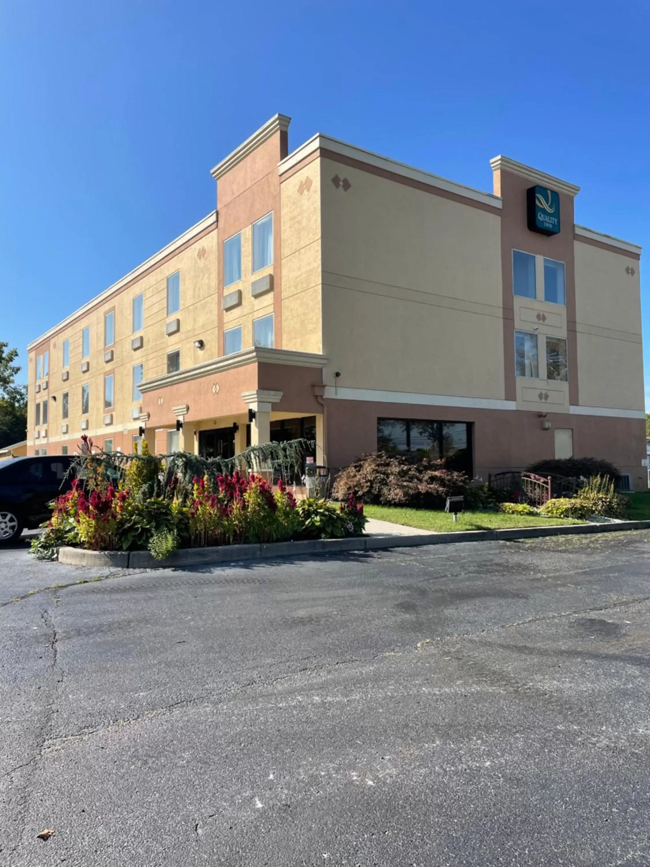 Property Building in Quality Inn Vineland – Millville