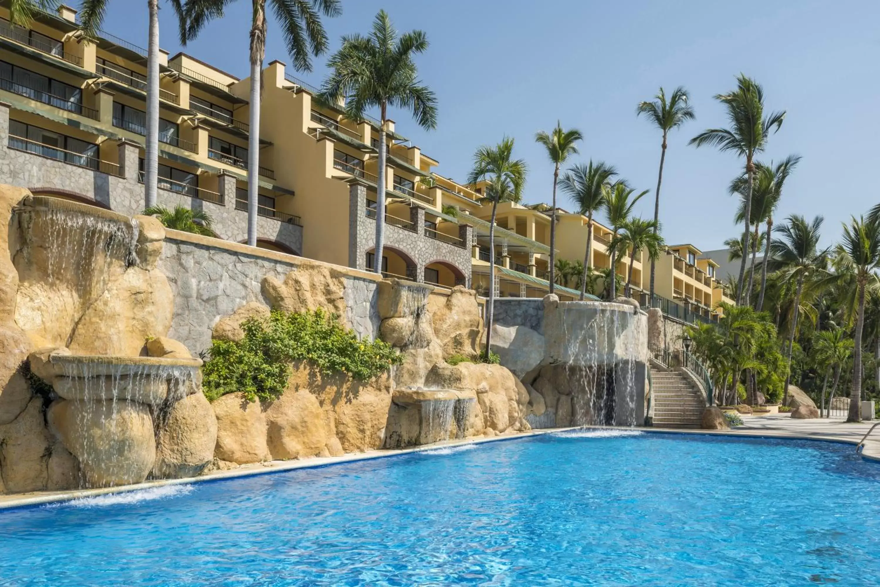 Swimming pool, Property Building in Camino Real Acapulco Diamante