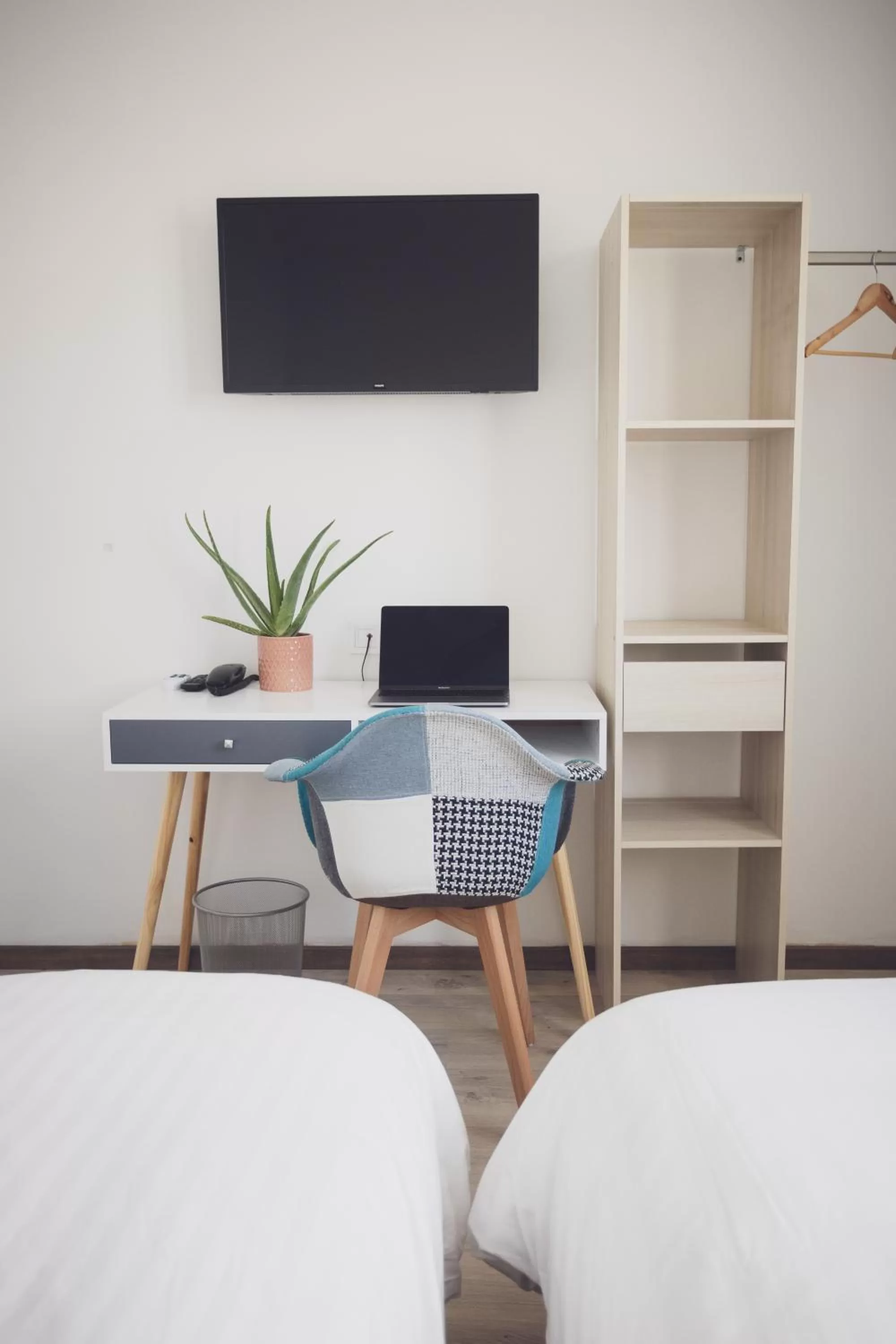 Bedroom, Bed in La Côte de Lumière