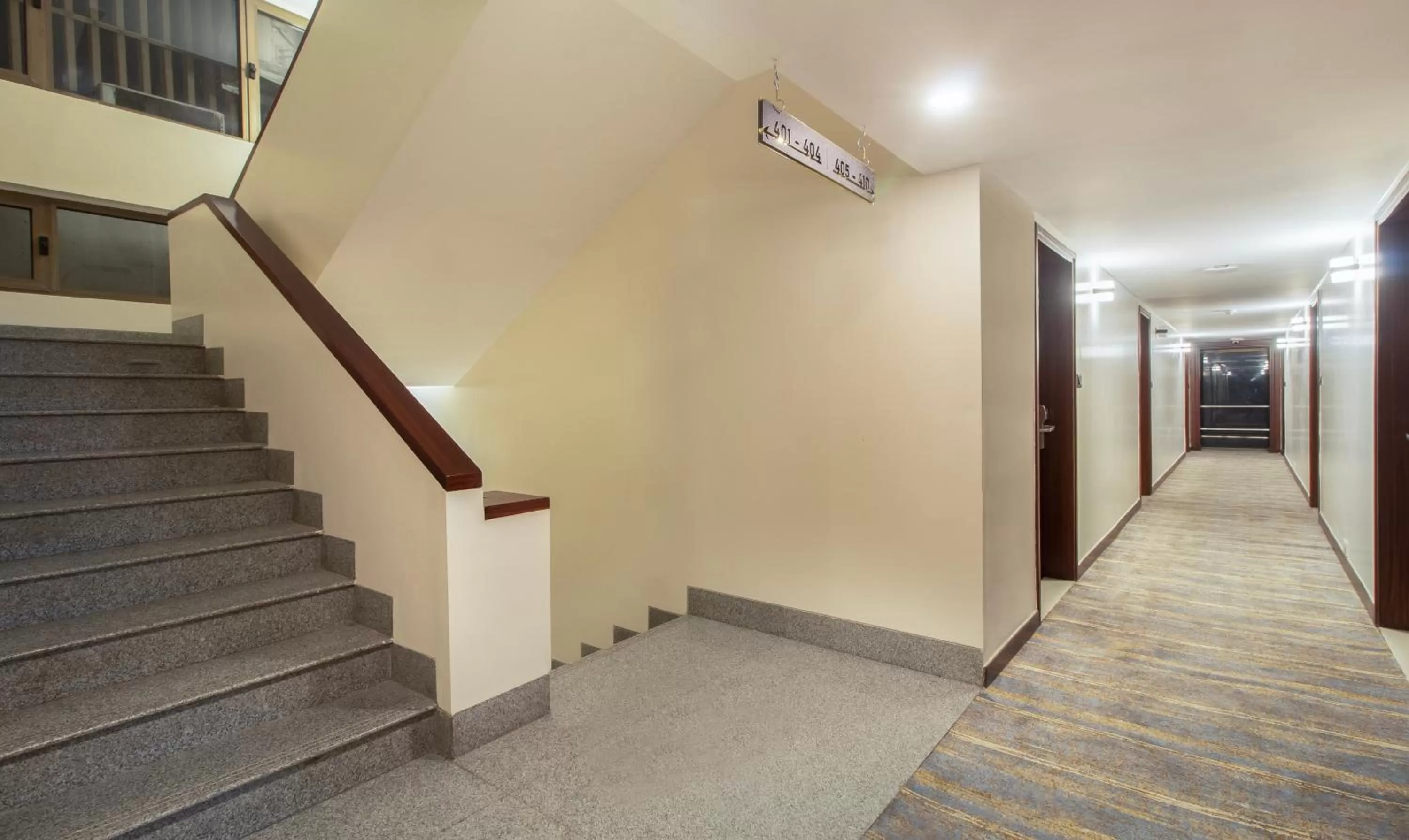 Lobby or reception in Treebo Regency - Bund Garden, Dhole Patil Road