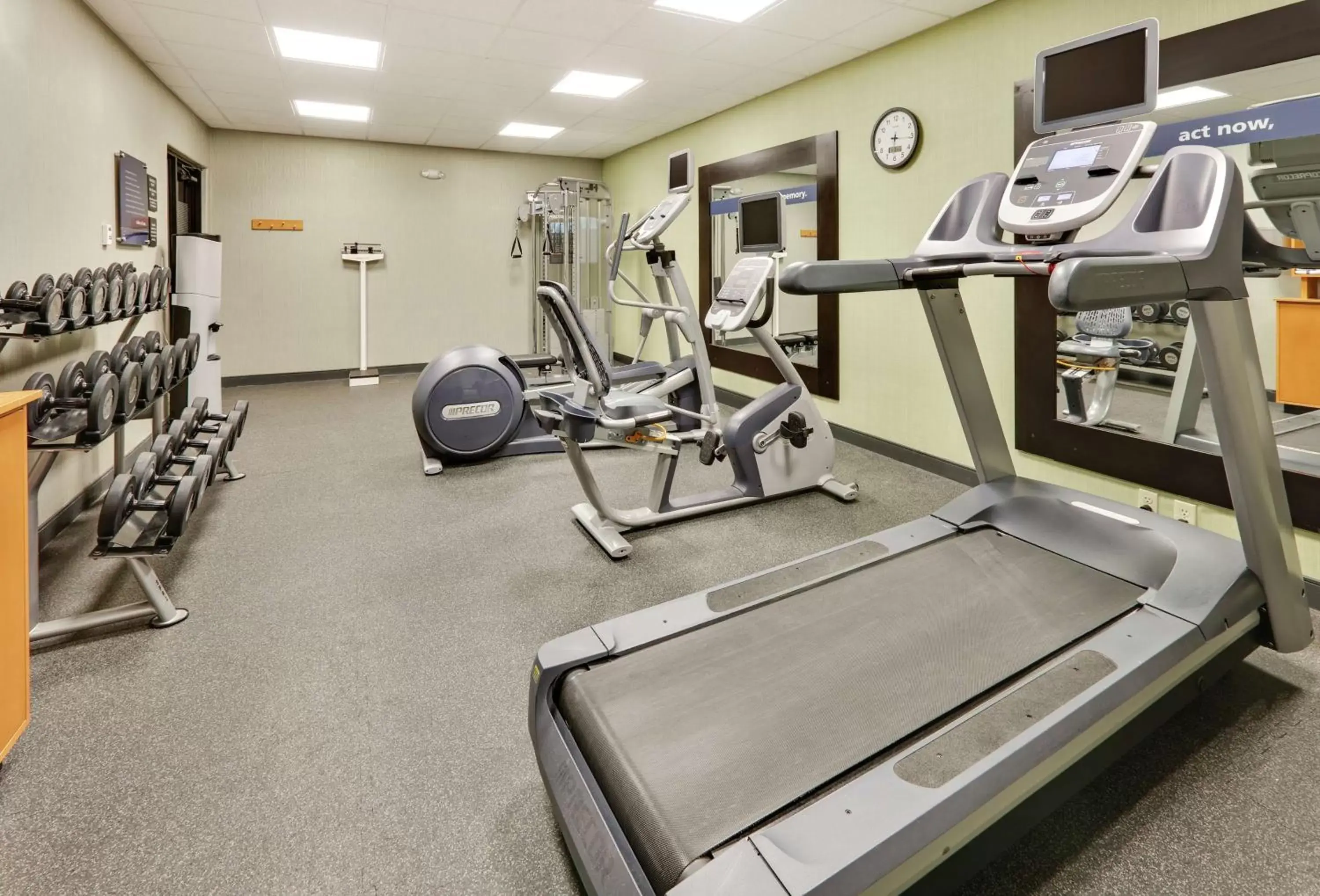 Fitness centre/facilities, Fitness Center/Facilities in Hampton Inn & Suites Childress