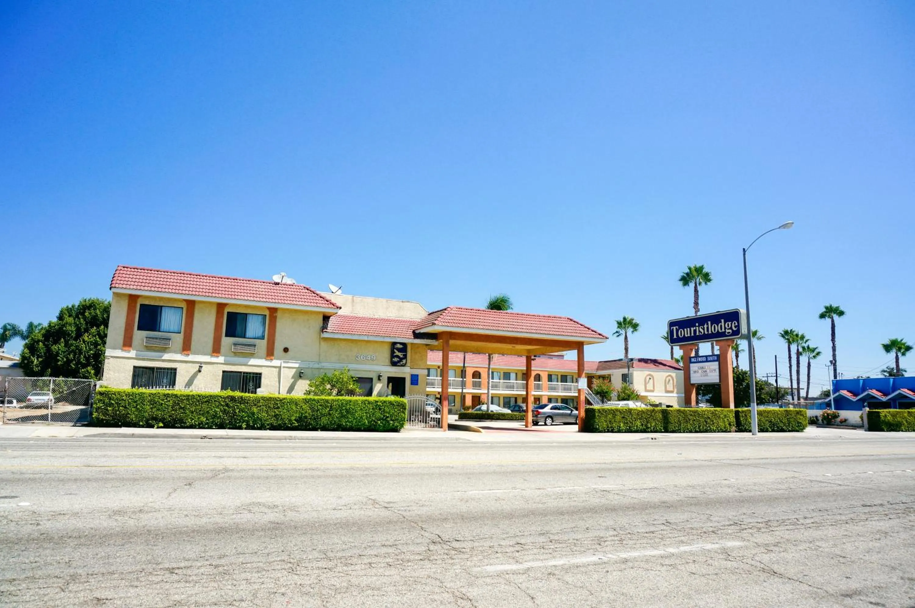 Facade/entrance in Touristlodge