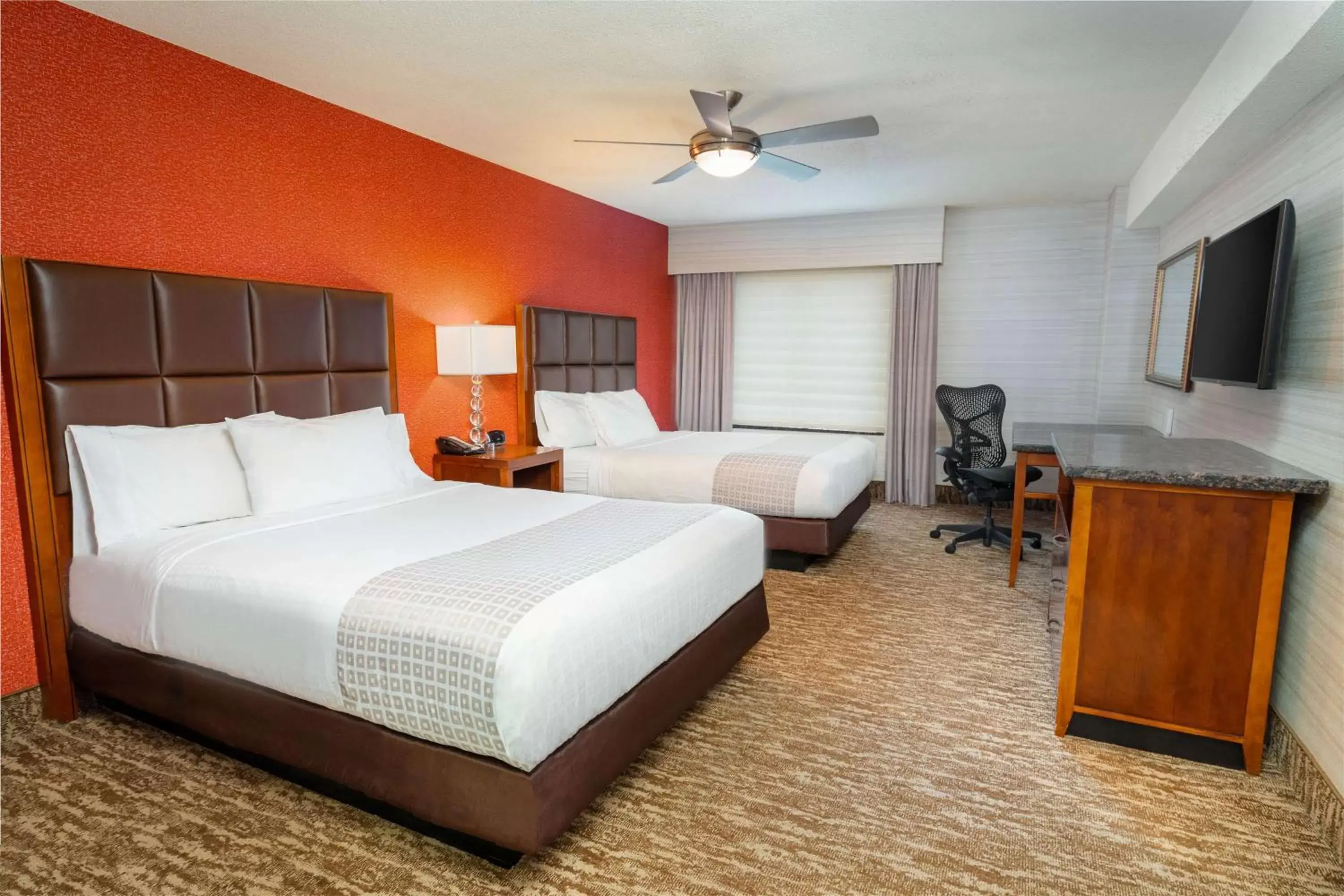 Bedroom, Bed in Homewood Suites by Hilton Baltimore - Arundel Mills