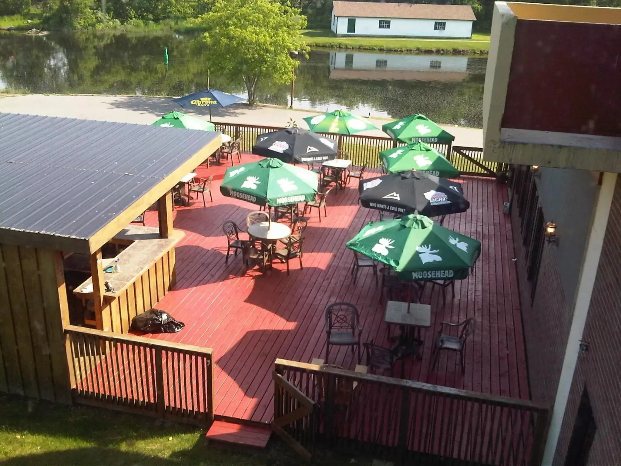 Day, Pool View in Econolodge Smiths Falls