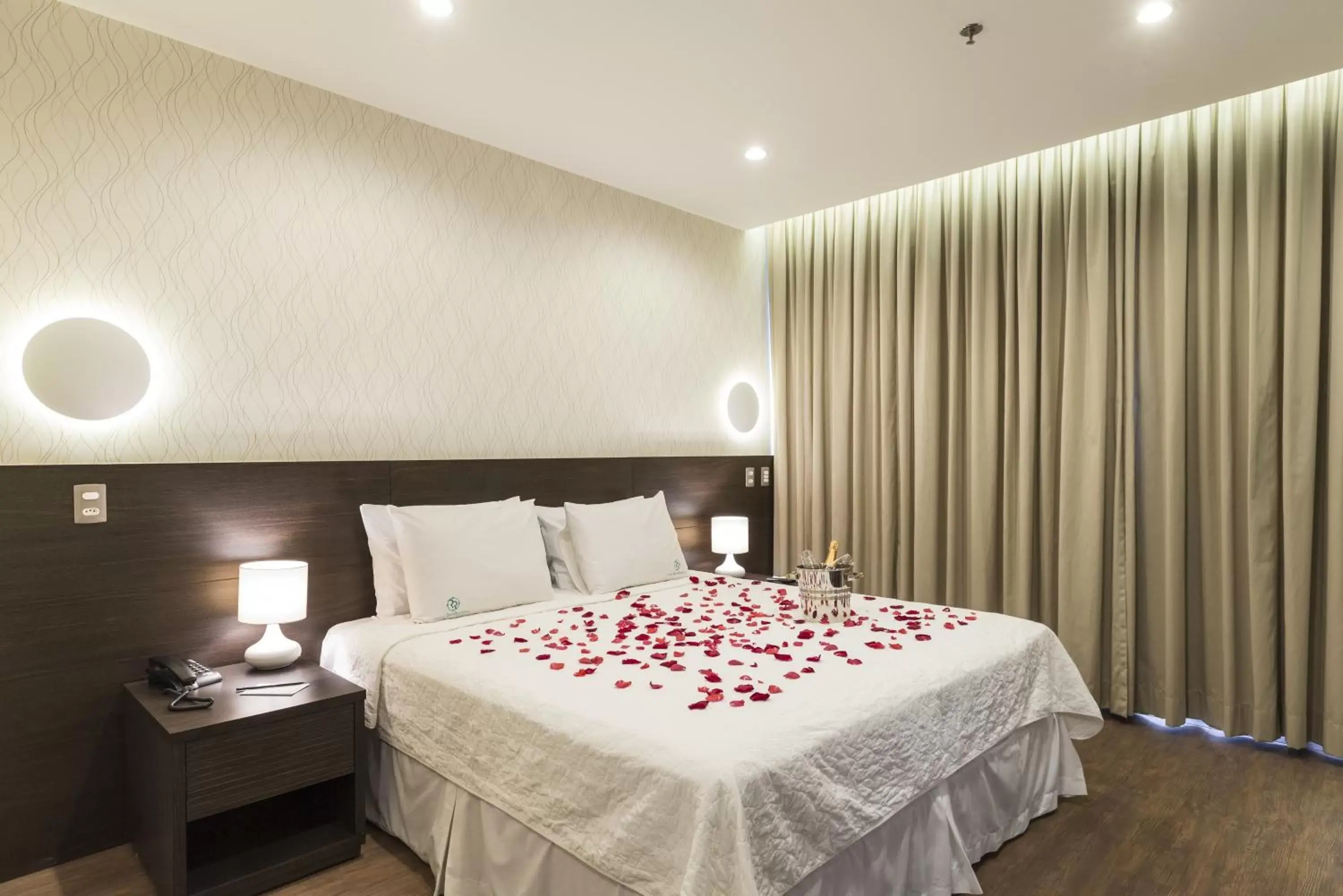 Decorative detail, Bed in Arosa Rio Hotel