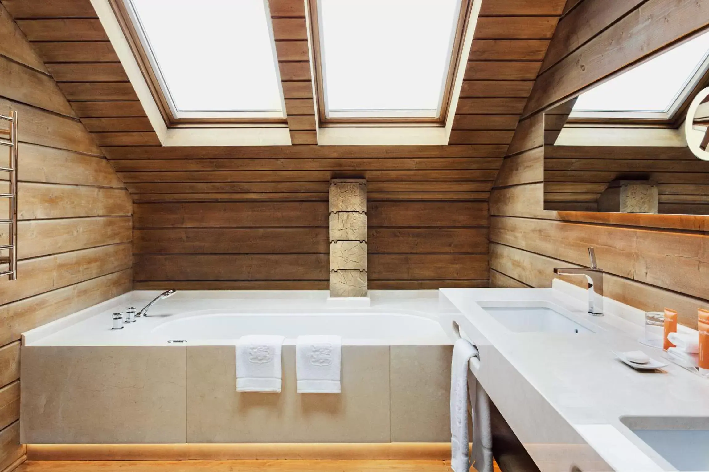 Bathroom in El Lodge, Ski & Spa