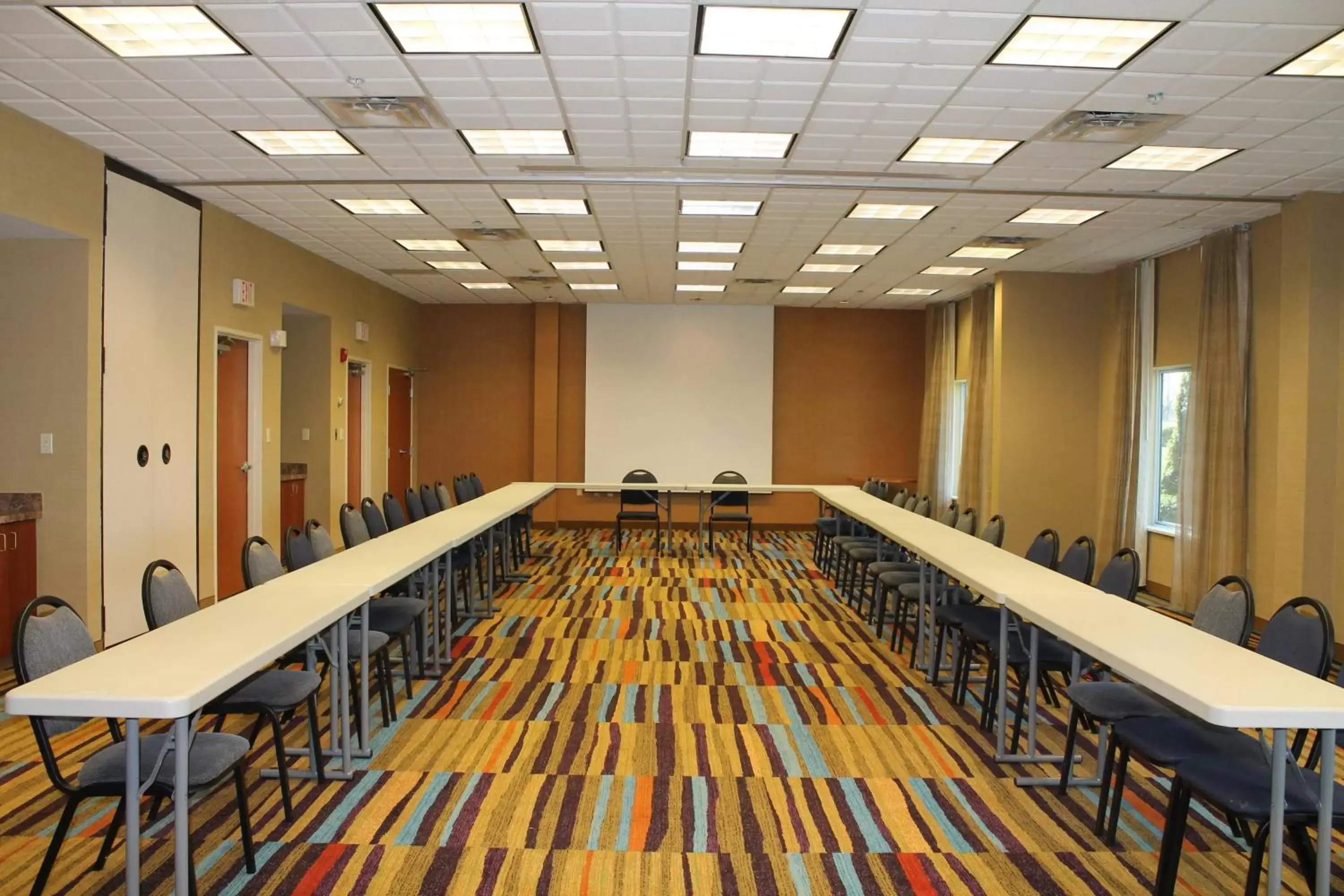 Meeting/conference room in Fairfield Inn & Suites Frankfort